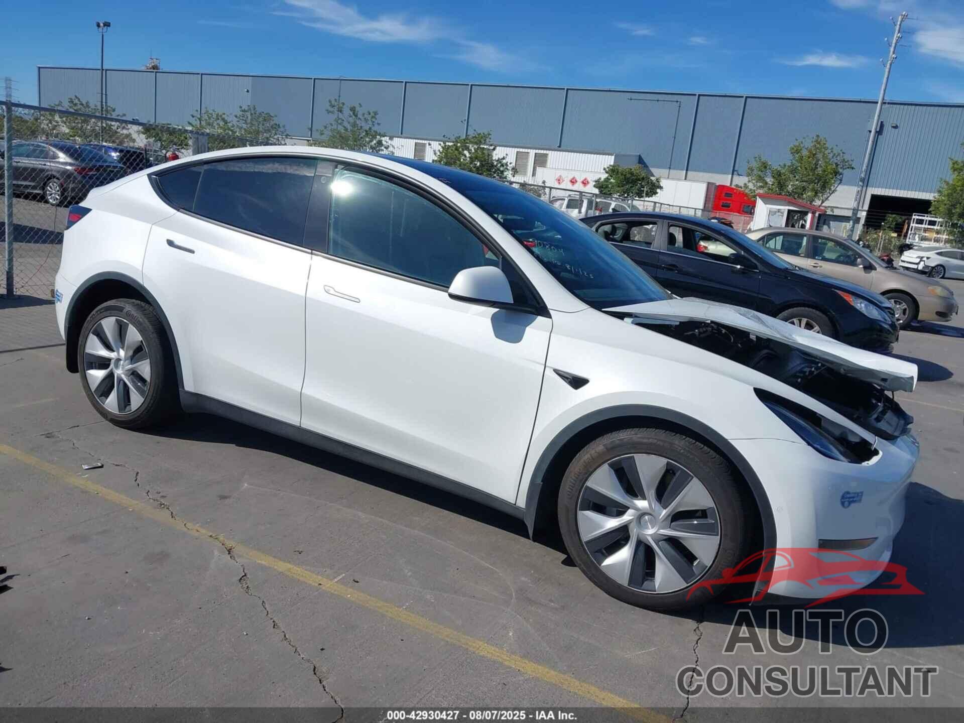 TESLA MODEL Y 2021 - 5YJYGDEEXMF209148