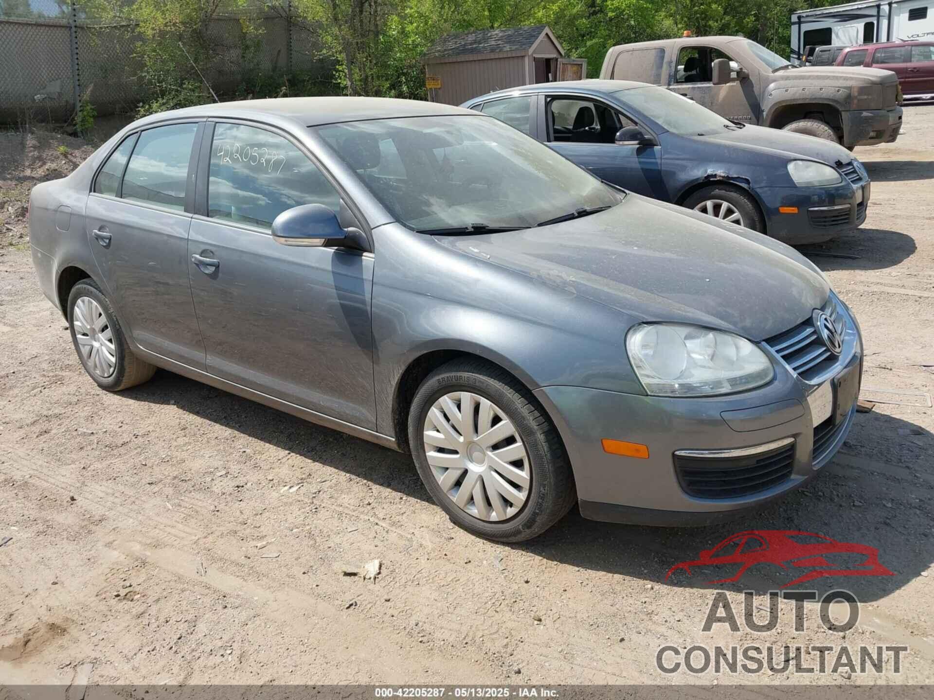 VOLKSWAGEN JETTA 2010 - 3VWJX7AJ3AM003714