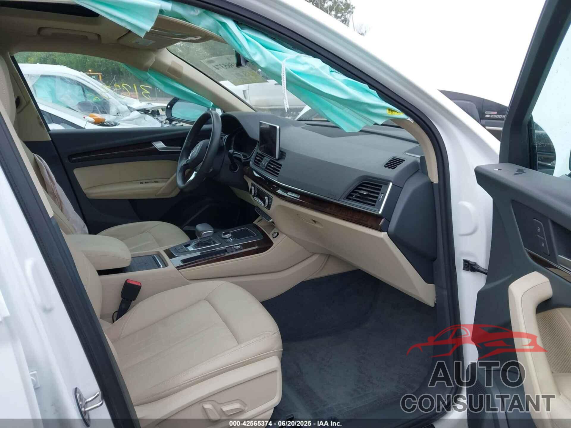 AUDI Q5 2019 - WA1BNAFY0K2023616