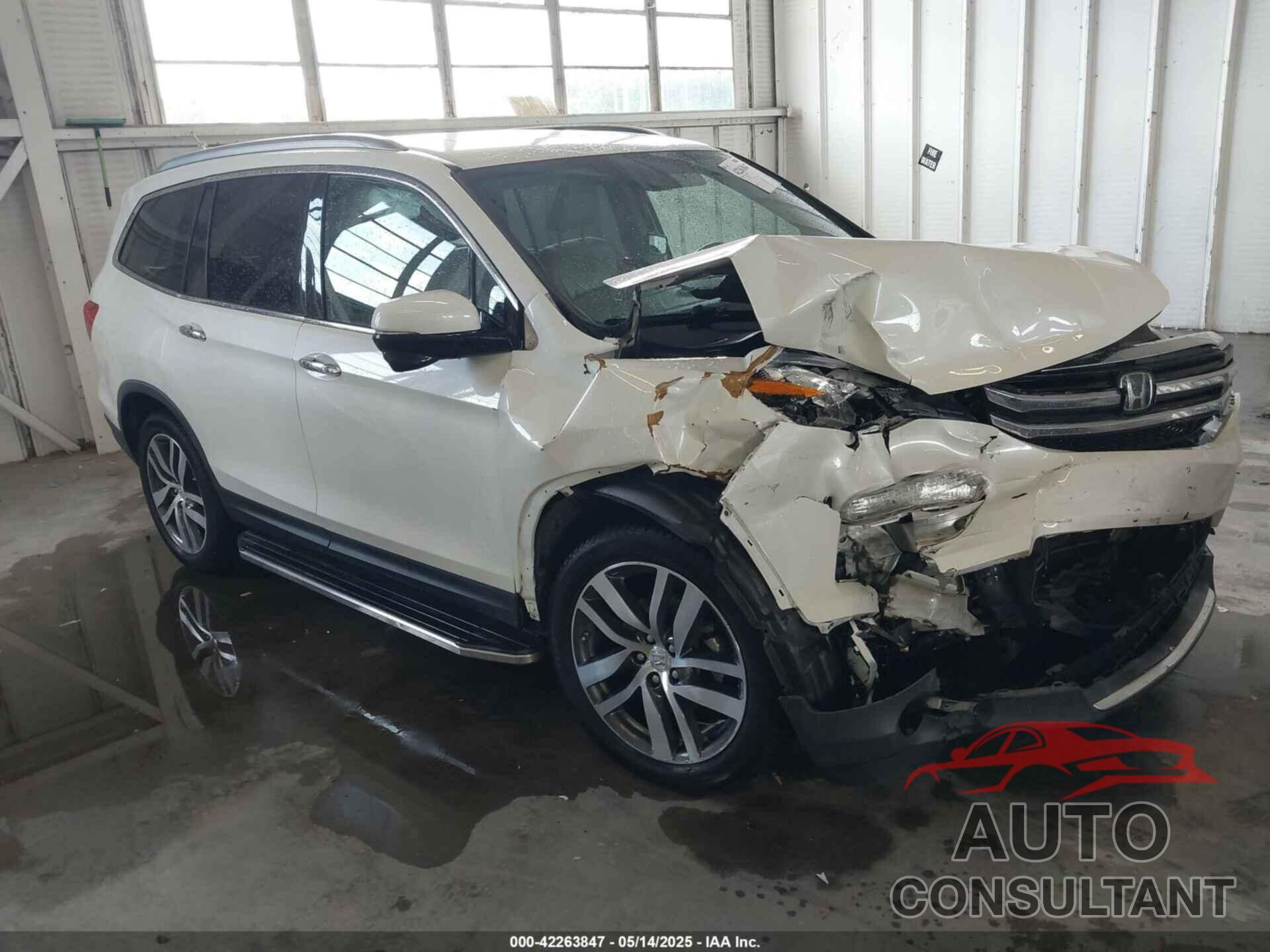 HONDA PILOT 2016 - 5FNYF5H94GB023522