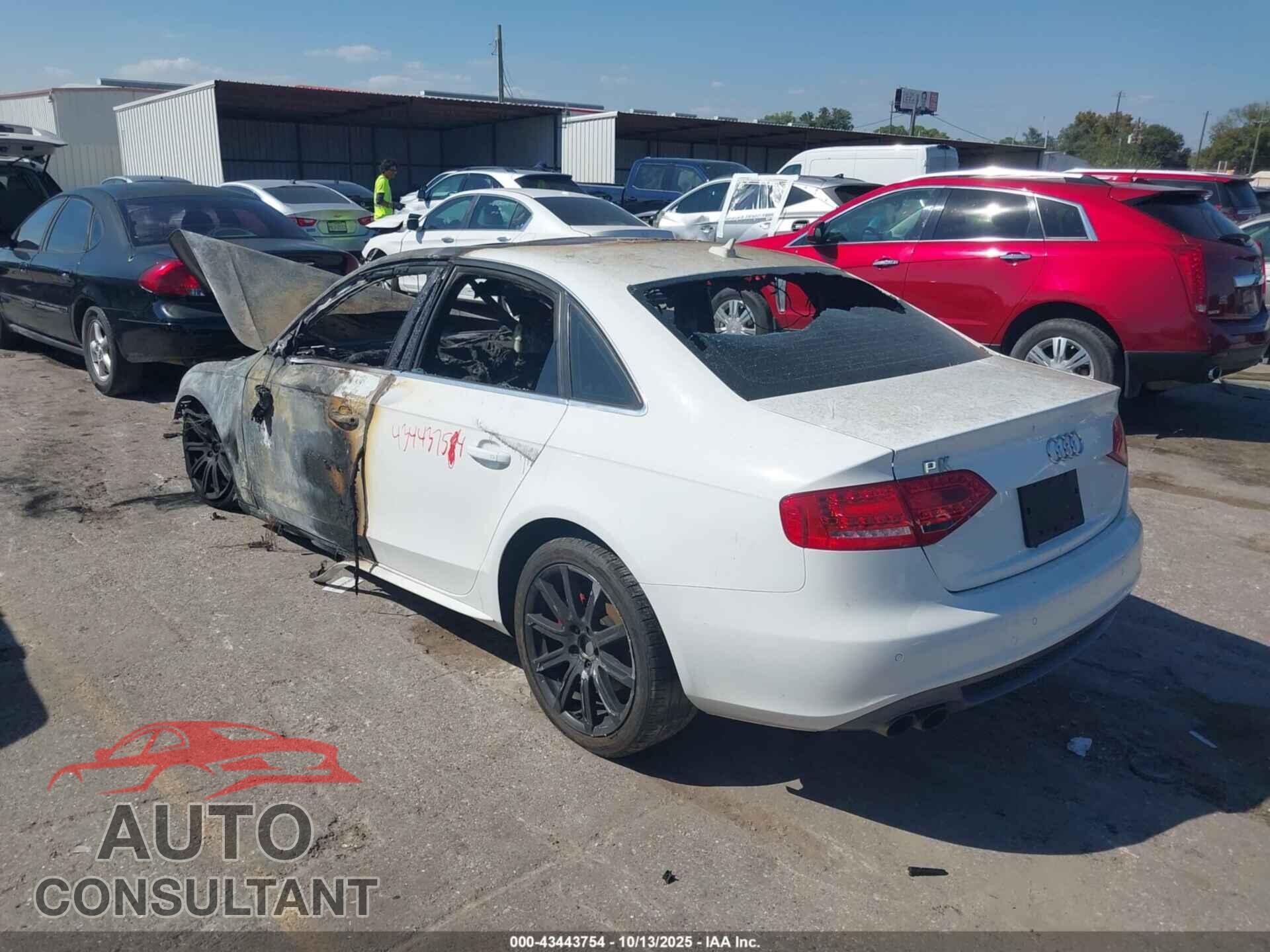 AUDI A4 2012 - WAUEFAFL2CA114038