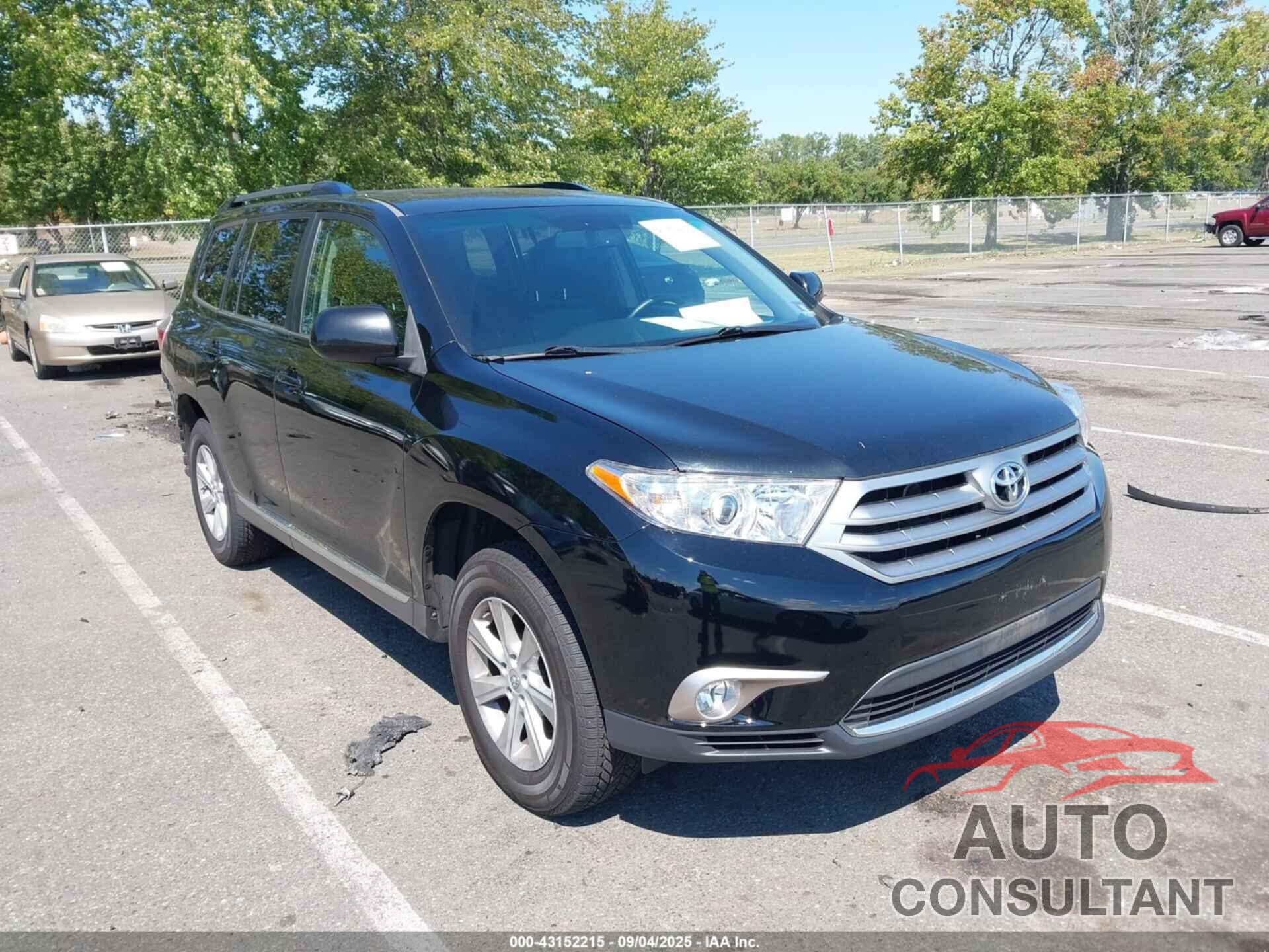 TOYOTA HIGHLANDER 2013 - 5TDBK3EH8DS211713