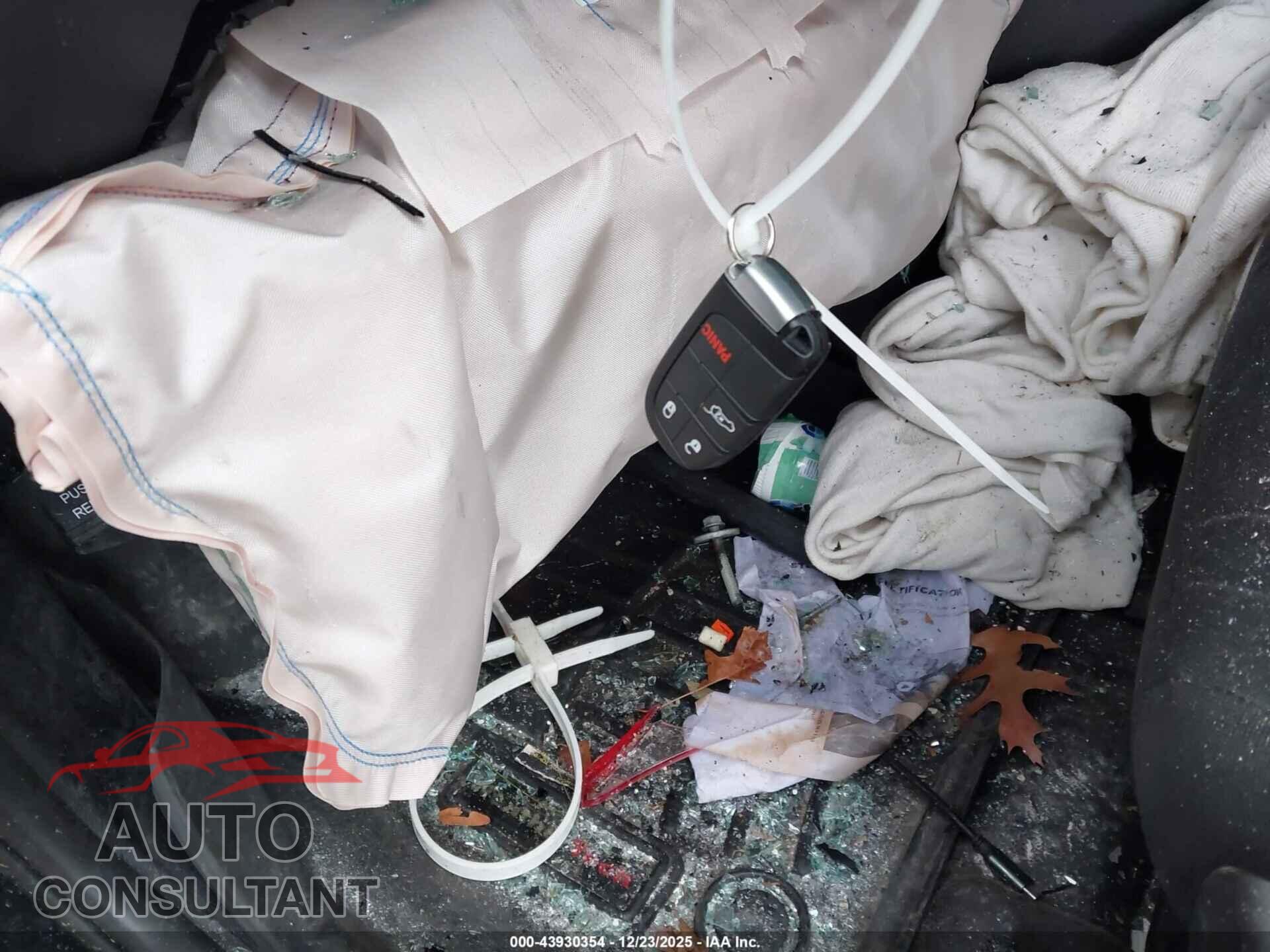 DODGE DURANGO 2021 - 1C4SDJFT4MC643587