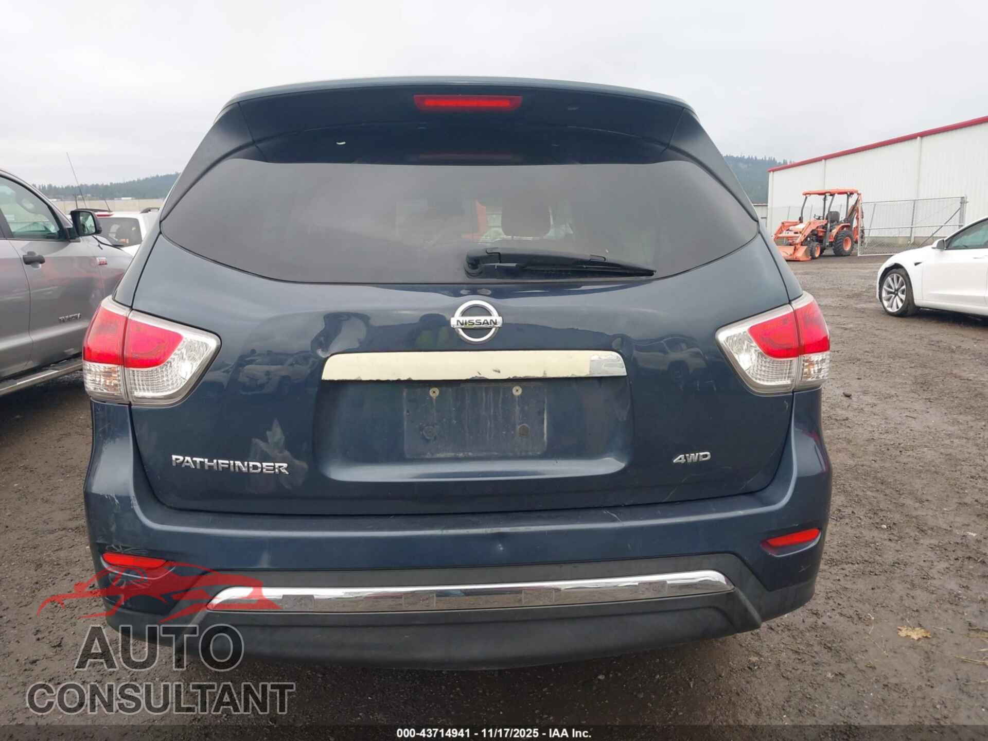 NISSAN PATHFINDER 2016 - 5N1AR2MM9GC642689