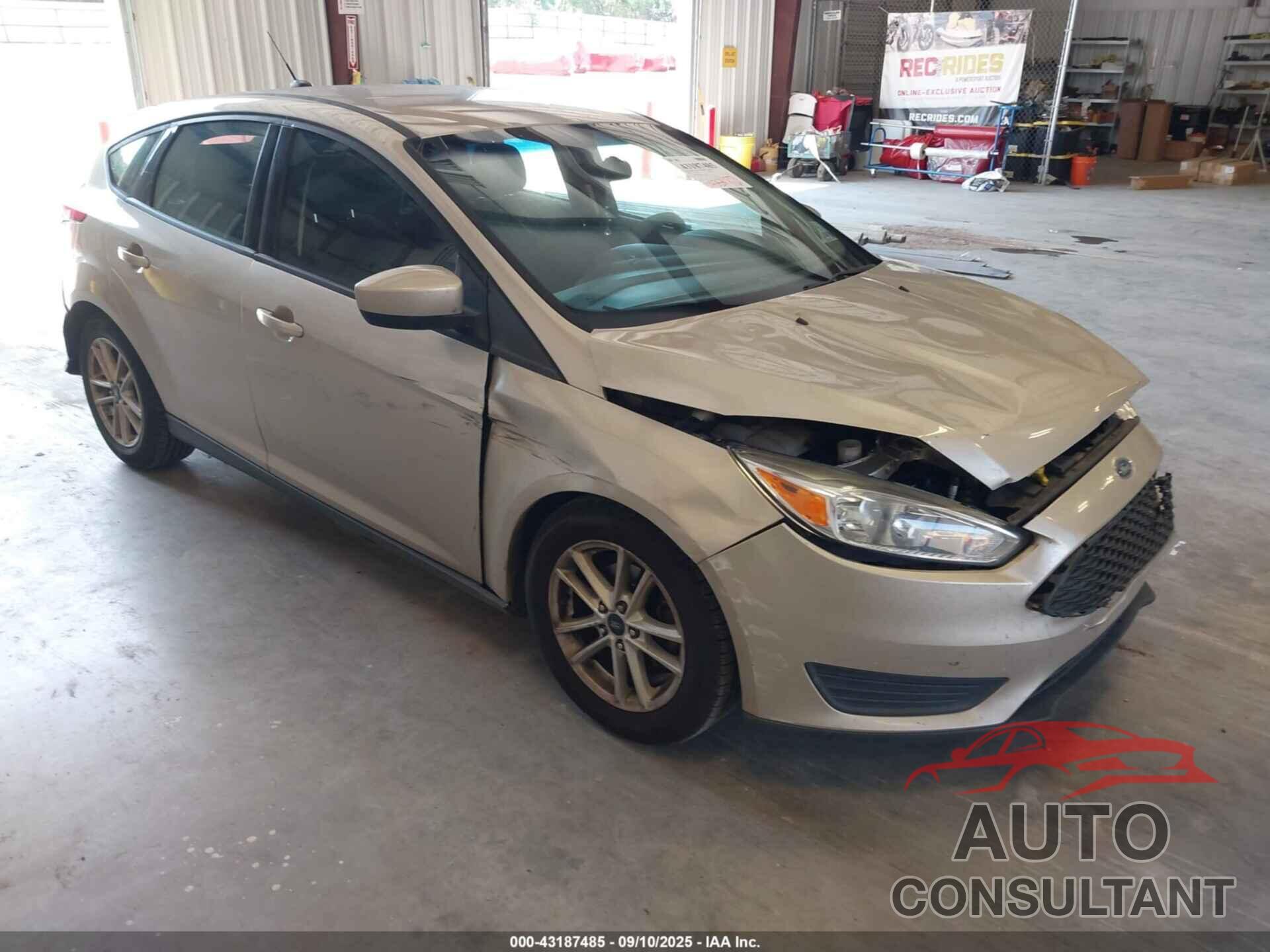FORD FOCUS 2018 - 1FADP3K20JL262412