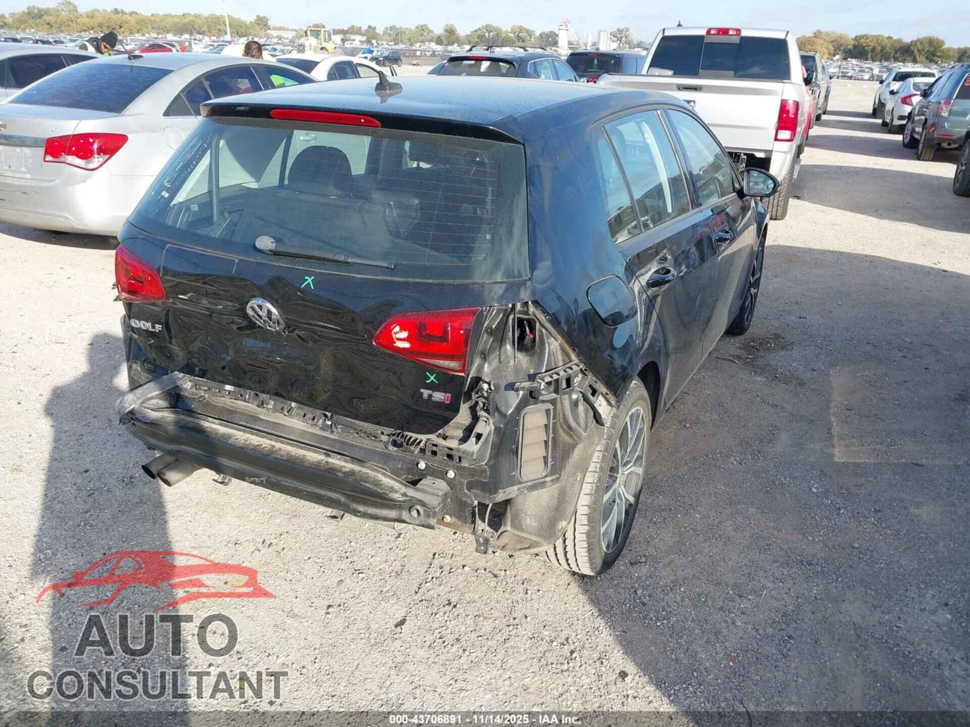 VOLKSWAGEN GOLF 2015 - 3VW217AU0FM025385