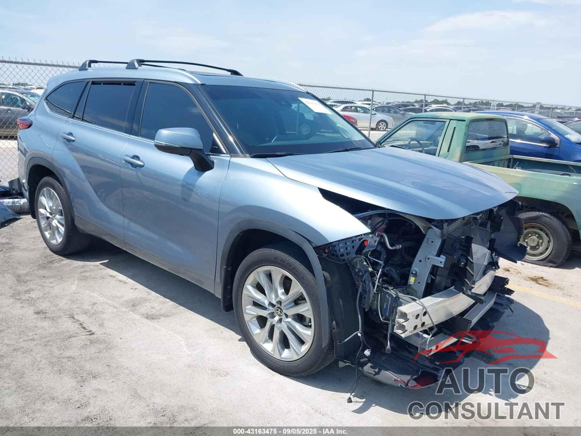 TOYOTA HIGHLANDER 2023 - 5TDKDRAH7PS018556