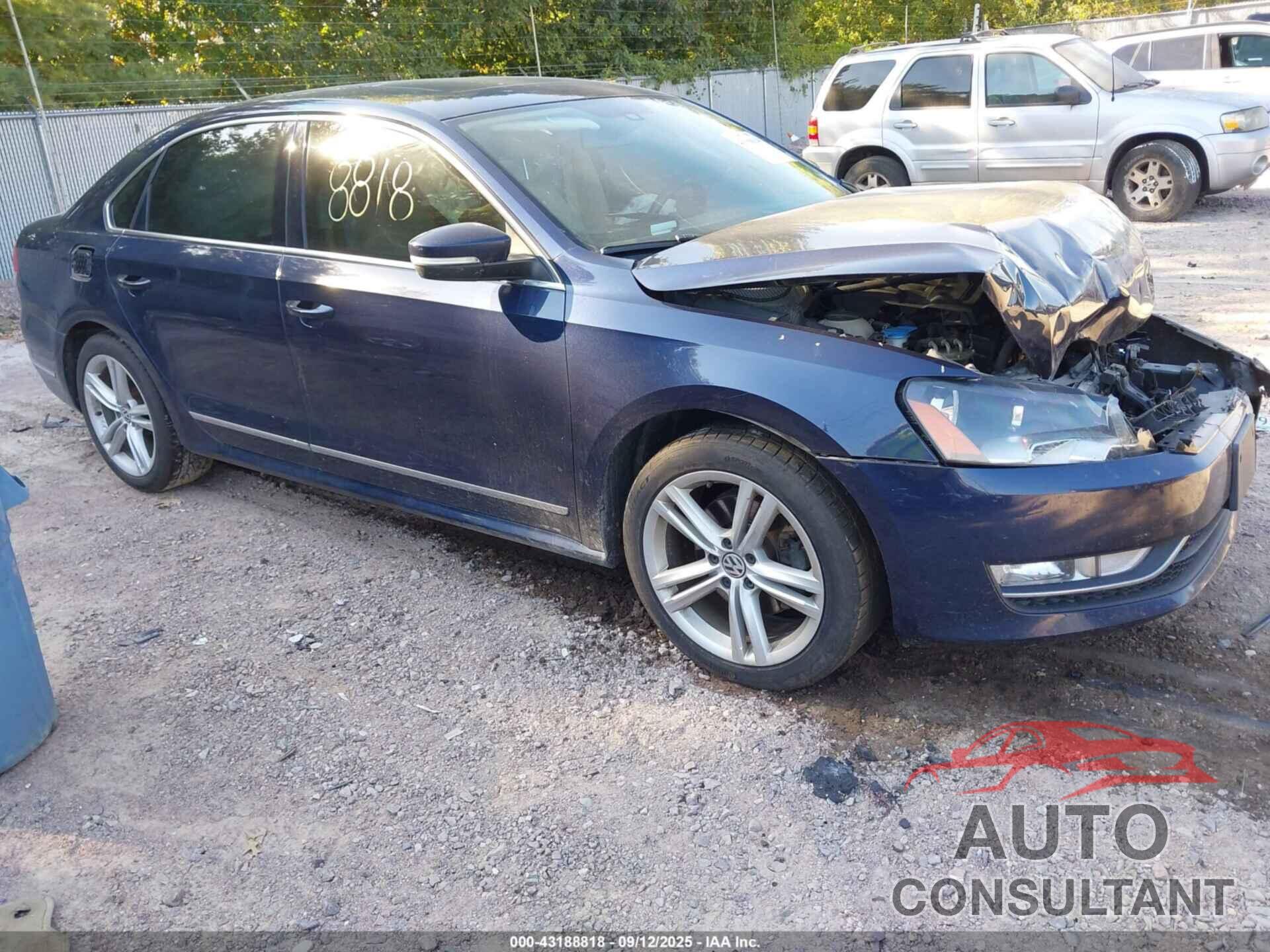 VOLKSWAGEN PASSAT 2015 - 1VWBV7A36FC017174