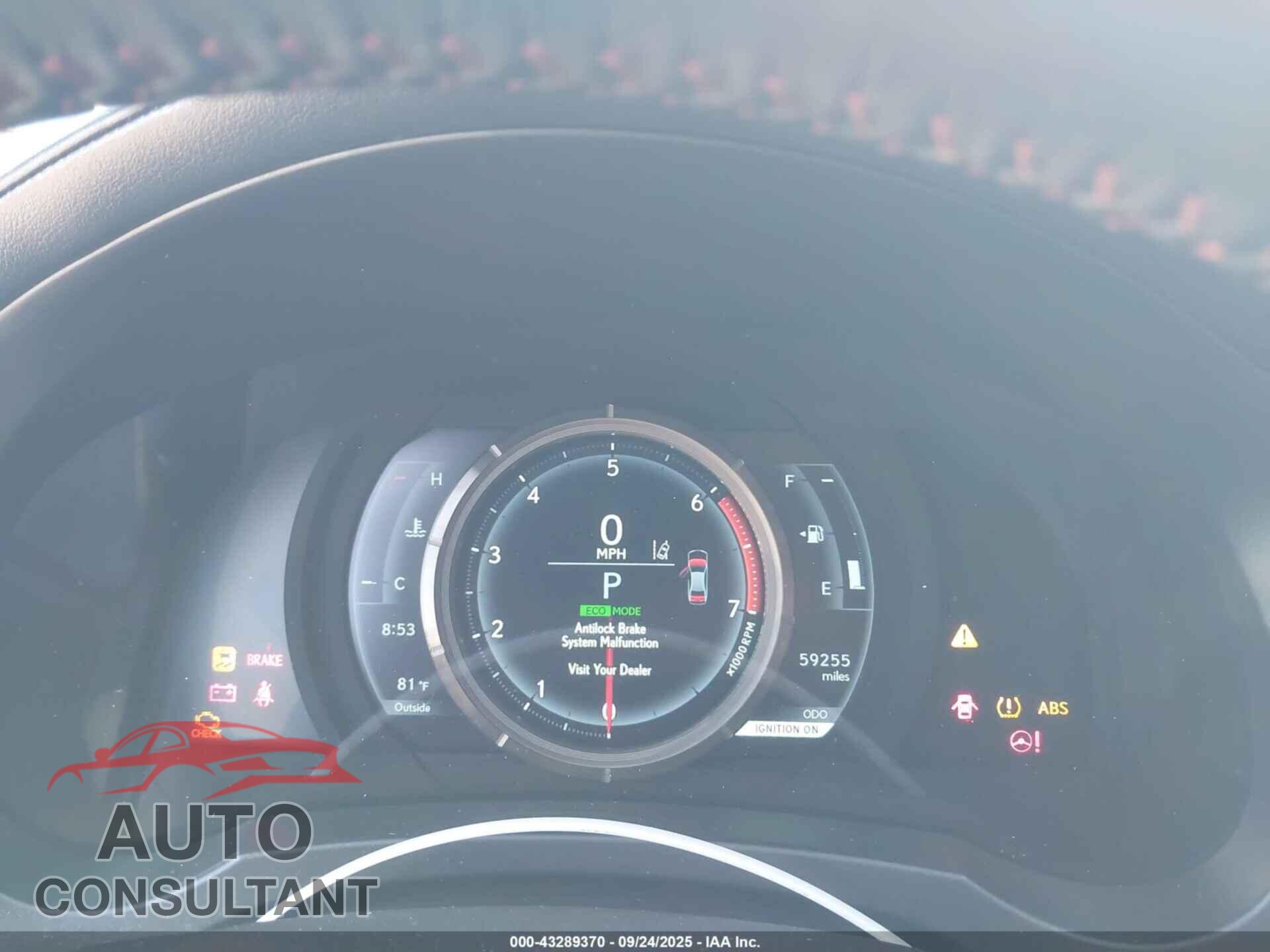 LEXUS IS 300 2018 - JTHBA1D2XJ5078036