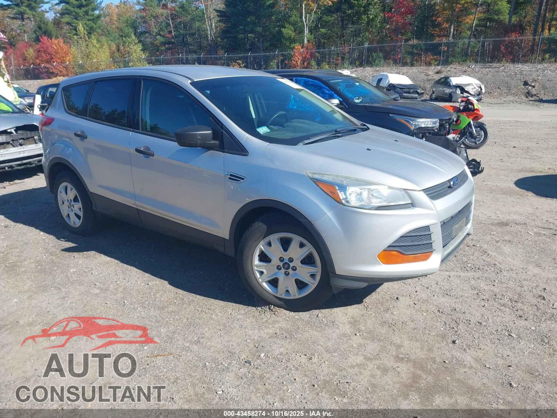FORD ESCAPE 2015 - 1FMCU0F77FUC52945