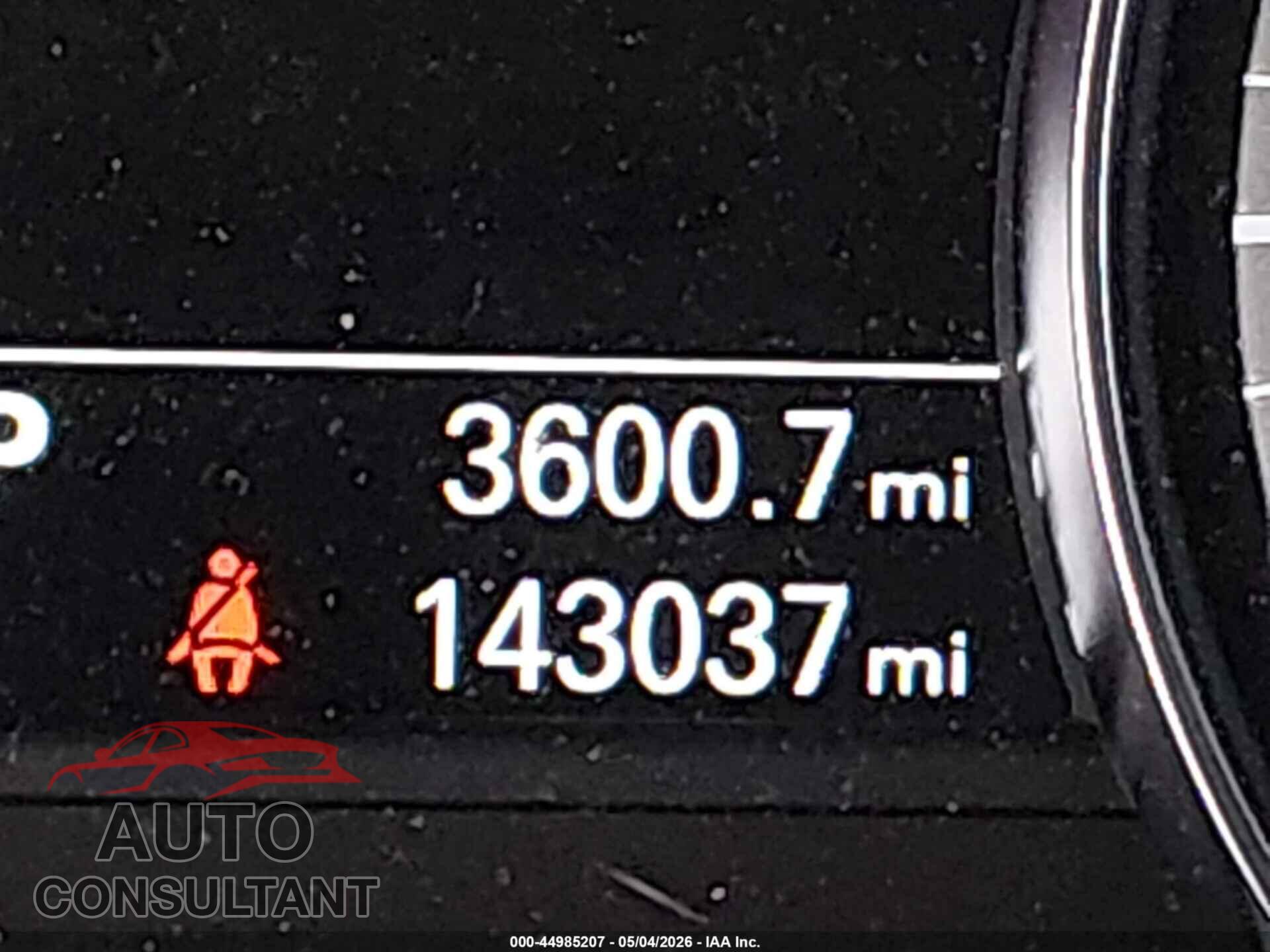 AUDI S8 2013 - WAUD2AFD1DN027421