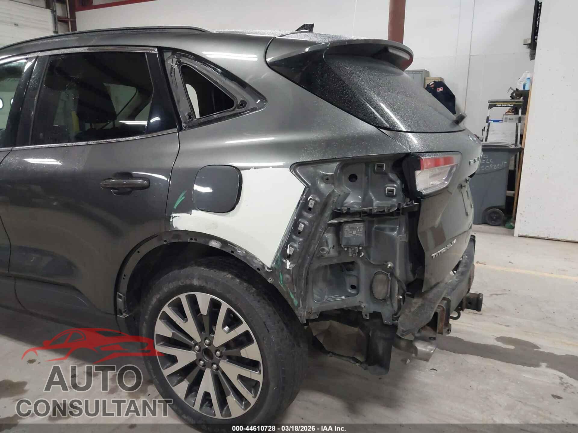FORD ESCAPE 2020 - 1FMCU9J98LUA81423