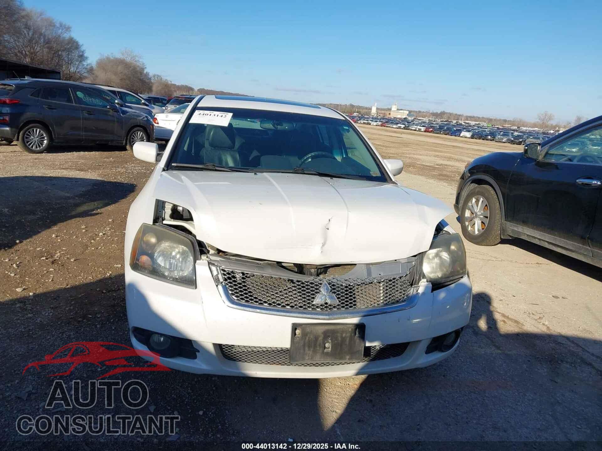 MITSUBISHI GALANT 2011 - 4A32B3FF8BE014845