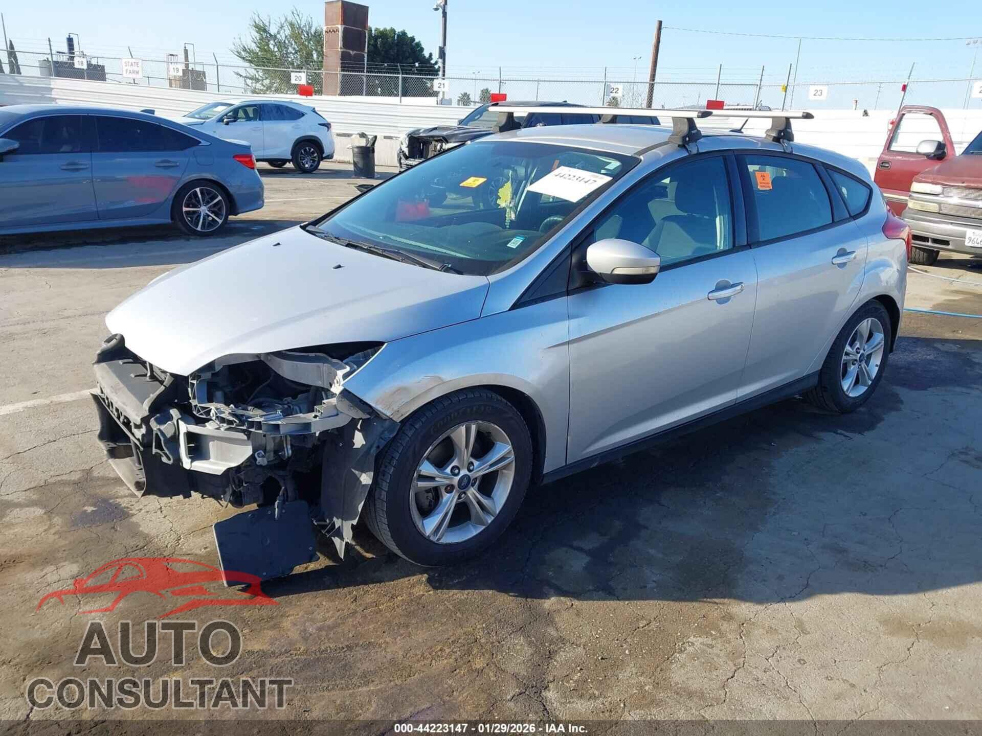 FORD FOCUS 2013 - 1FADP3K26DL340910
