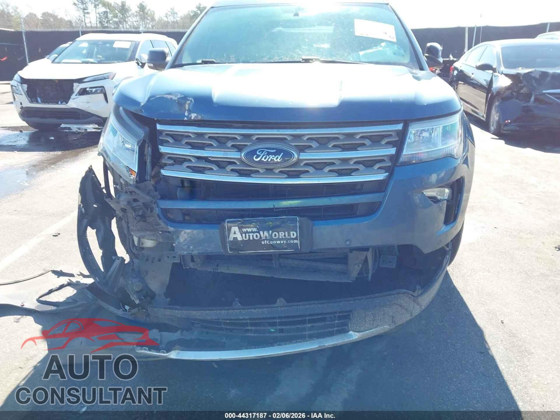 FORD EXPLORER 2018 - 1FM5K7D80JGB17588