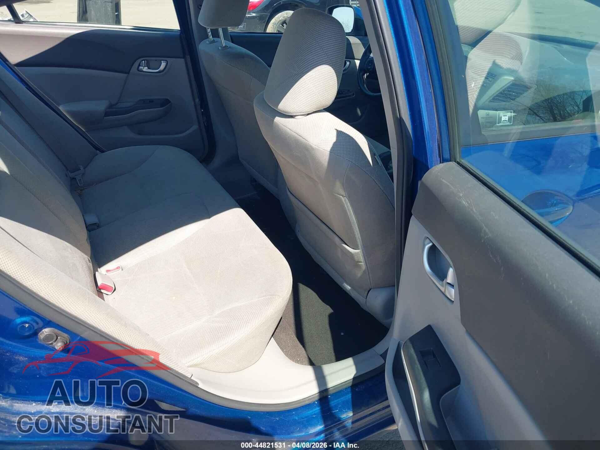 HONDA CIVIC 2012 - 19XFB2F80CE001271