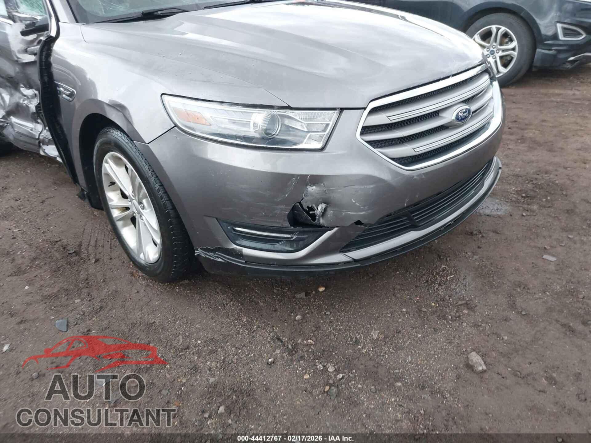 FORD TAURUS 2013 - 1FAHP2E87DG214429