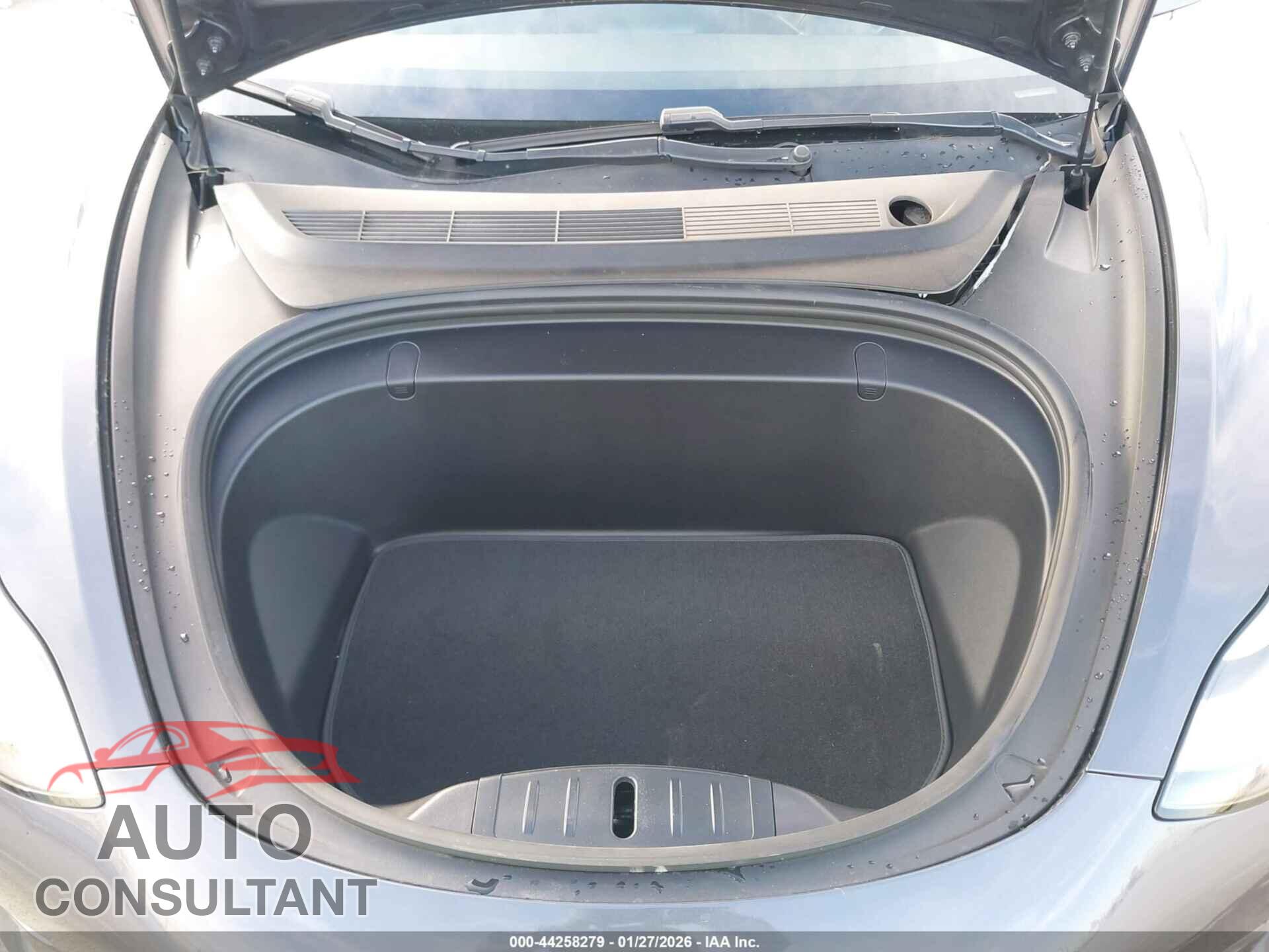 TESLA MODEL 3 2018 - 5YJ3E1EA4JF123891