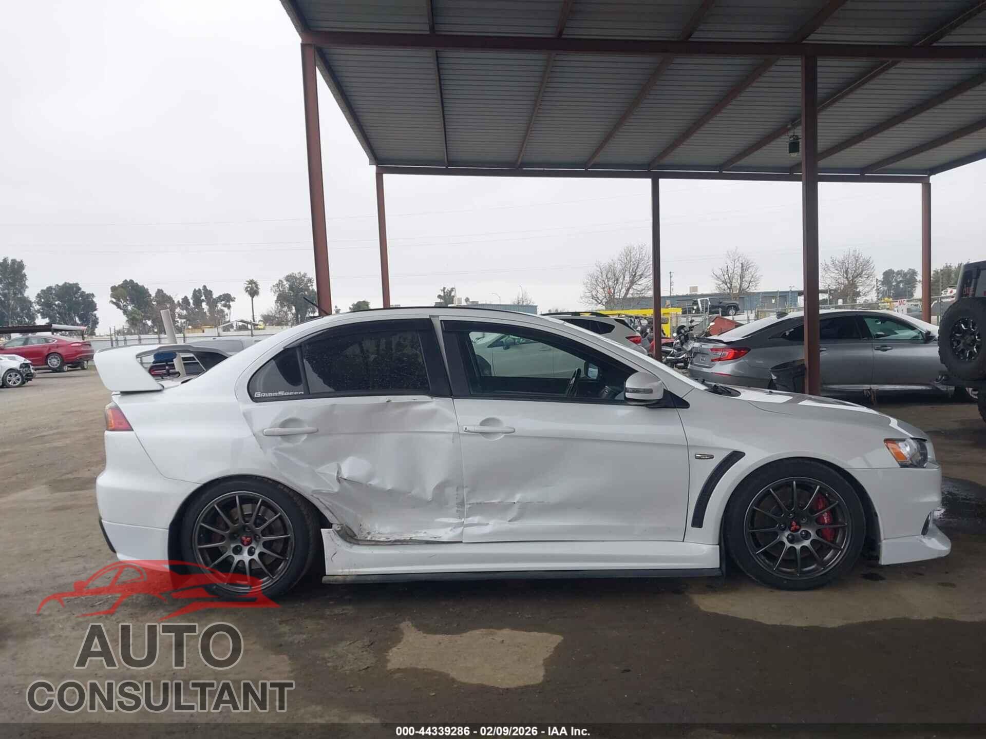 MITSUBISHI LANCER EVOLUTION 2015 - JA32W7FV5FU027696