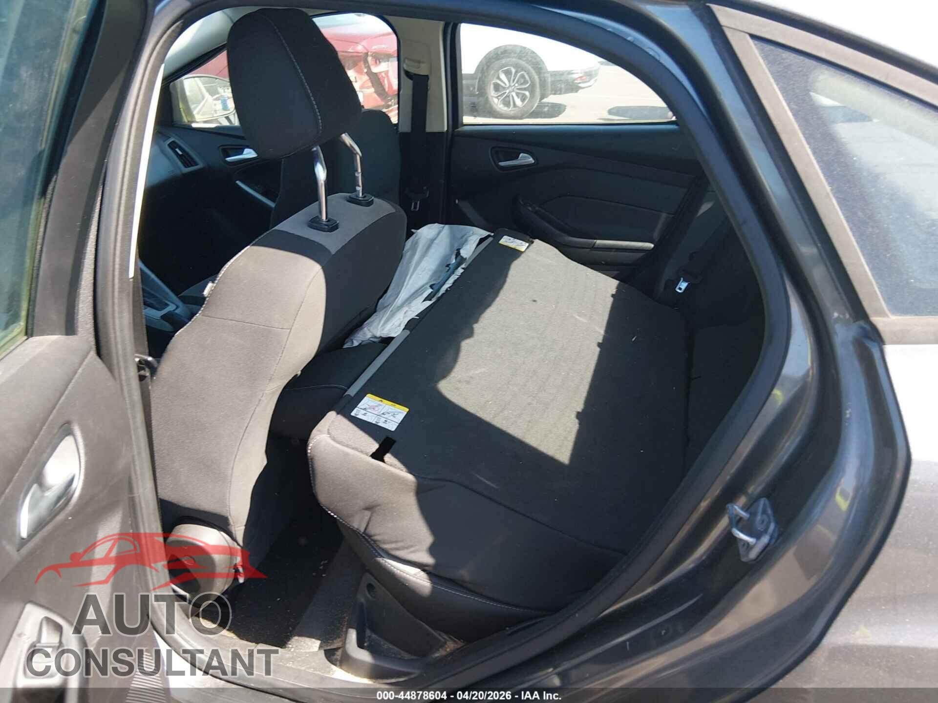 FORD FOCUS 2012 - 1FAHP3F21CL377681