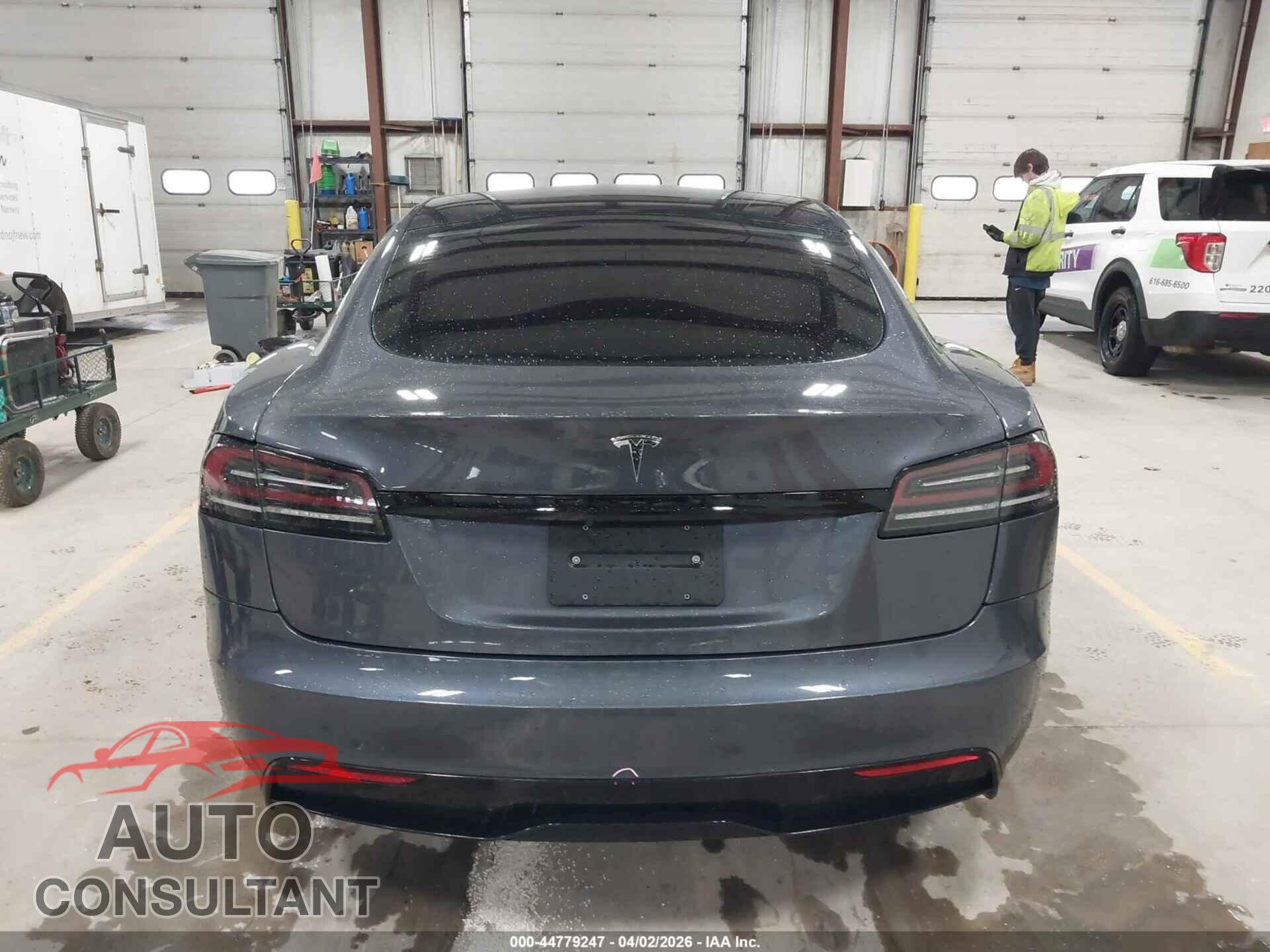 TESLA MODEL S 2022 - 5YJSA1E57NF489831