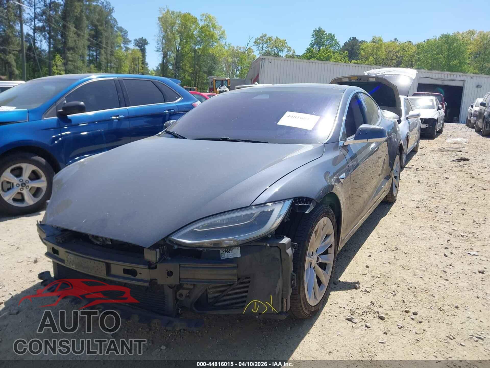 TESLA MODEL S 2017 - 5YJSA1E14HF208957