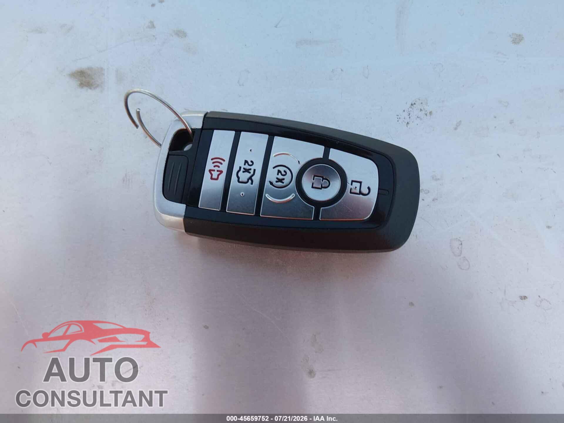 FORD MUSTANG 2017 - 1FA6P8TH3H5247684