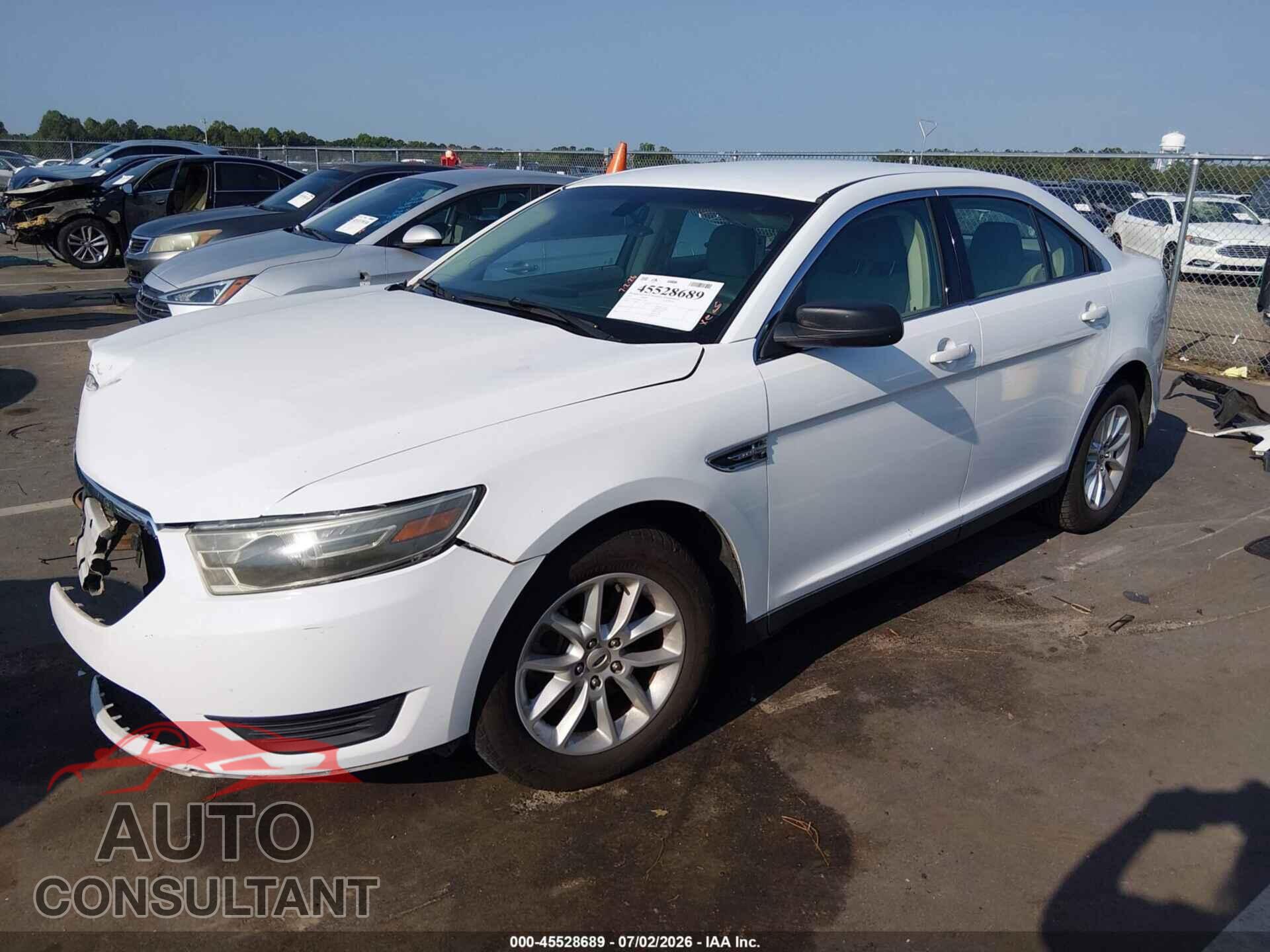 FORD TAURUS 2015 - 1FAHP2D88FG127028