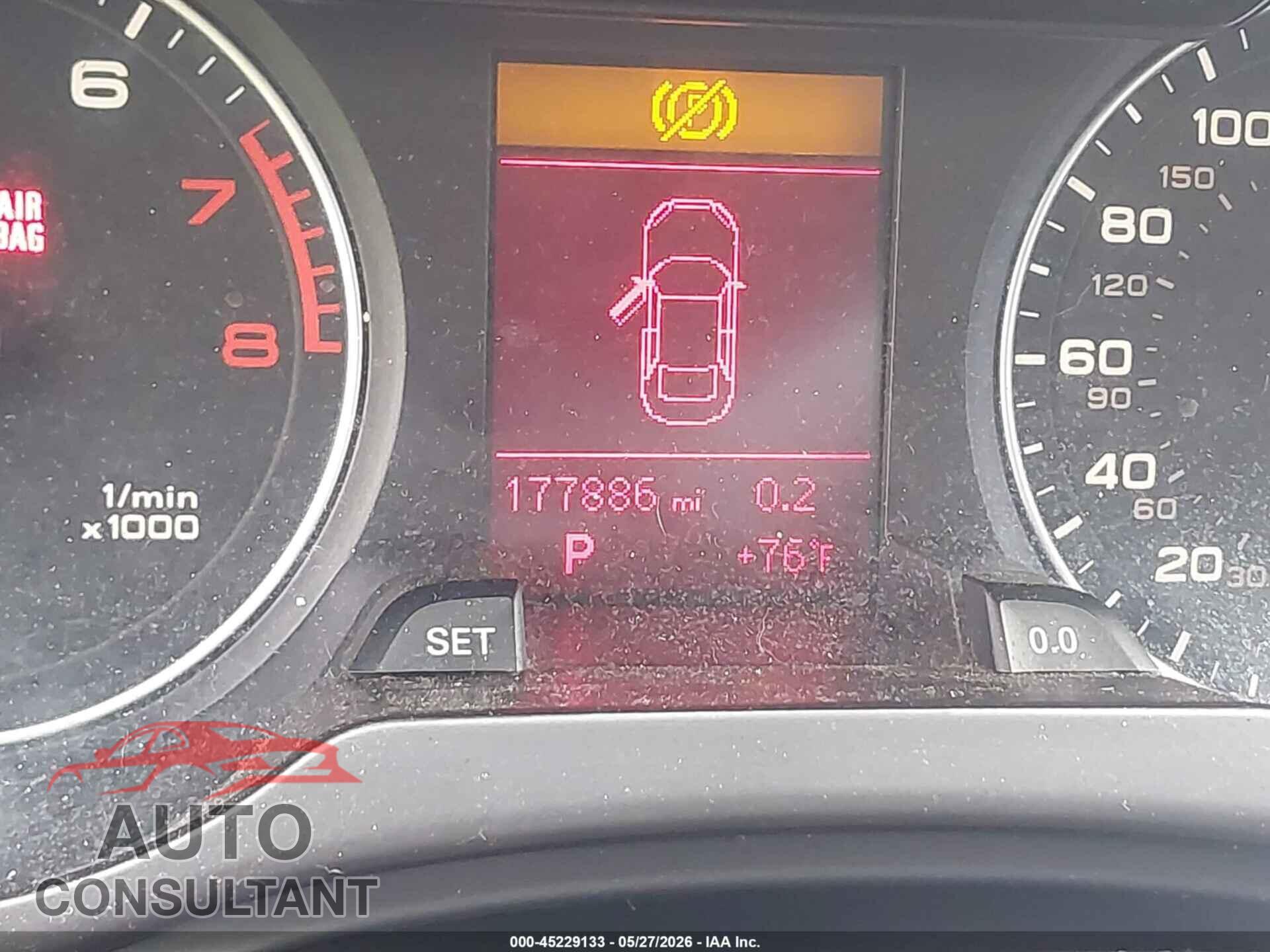AUDI A4 2012 - WAUBFAFL0CN007470