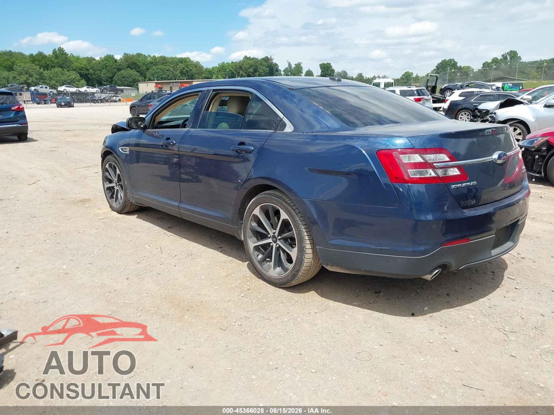 FORD TAURUS 2016 - 1FAHP2E88GG146419