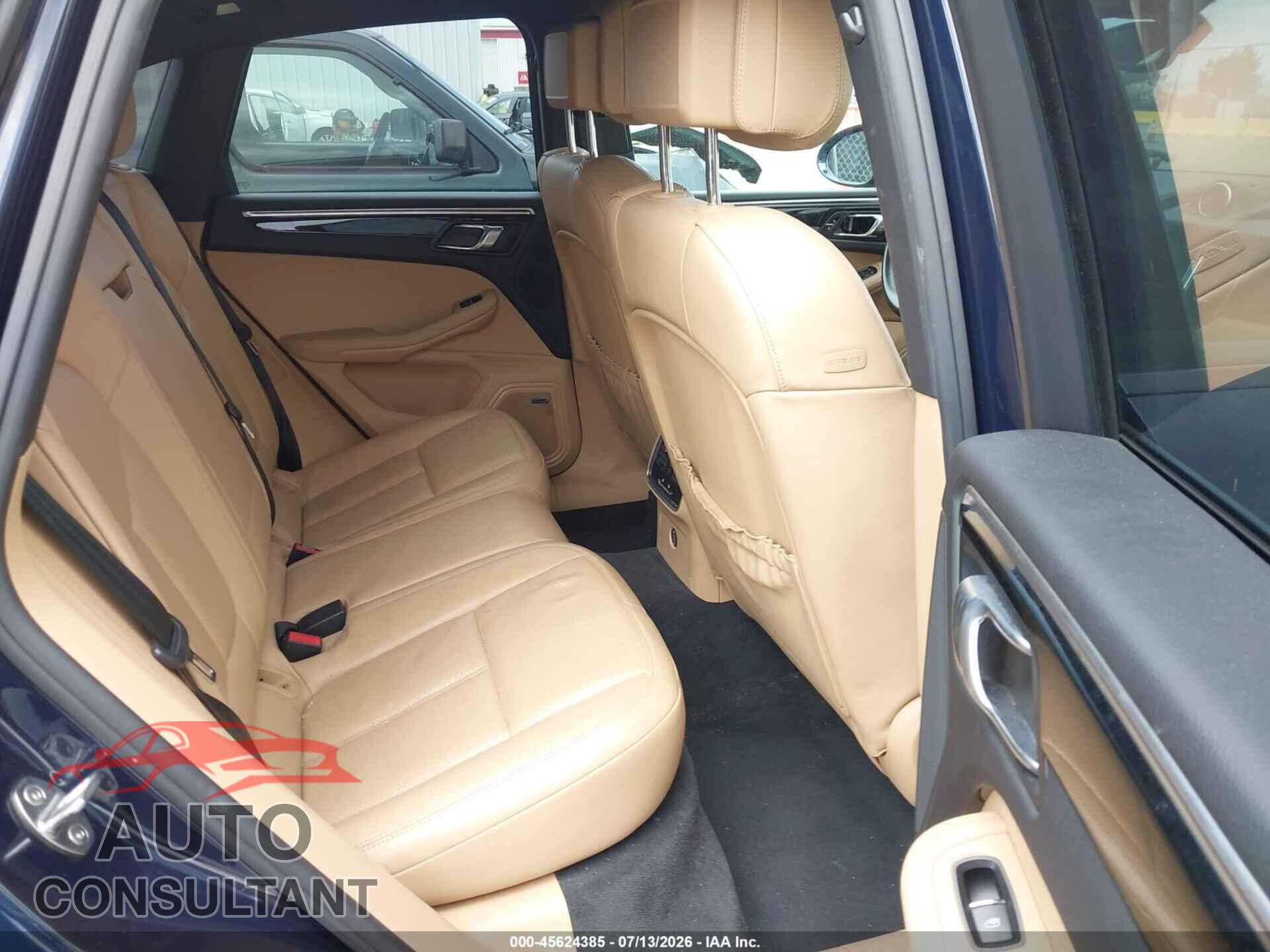 PORSCHE MACAN 2018 - WP1AA2A51JLB11517