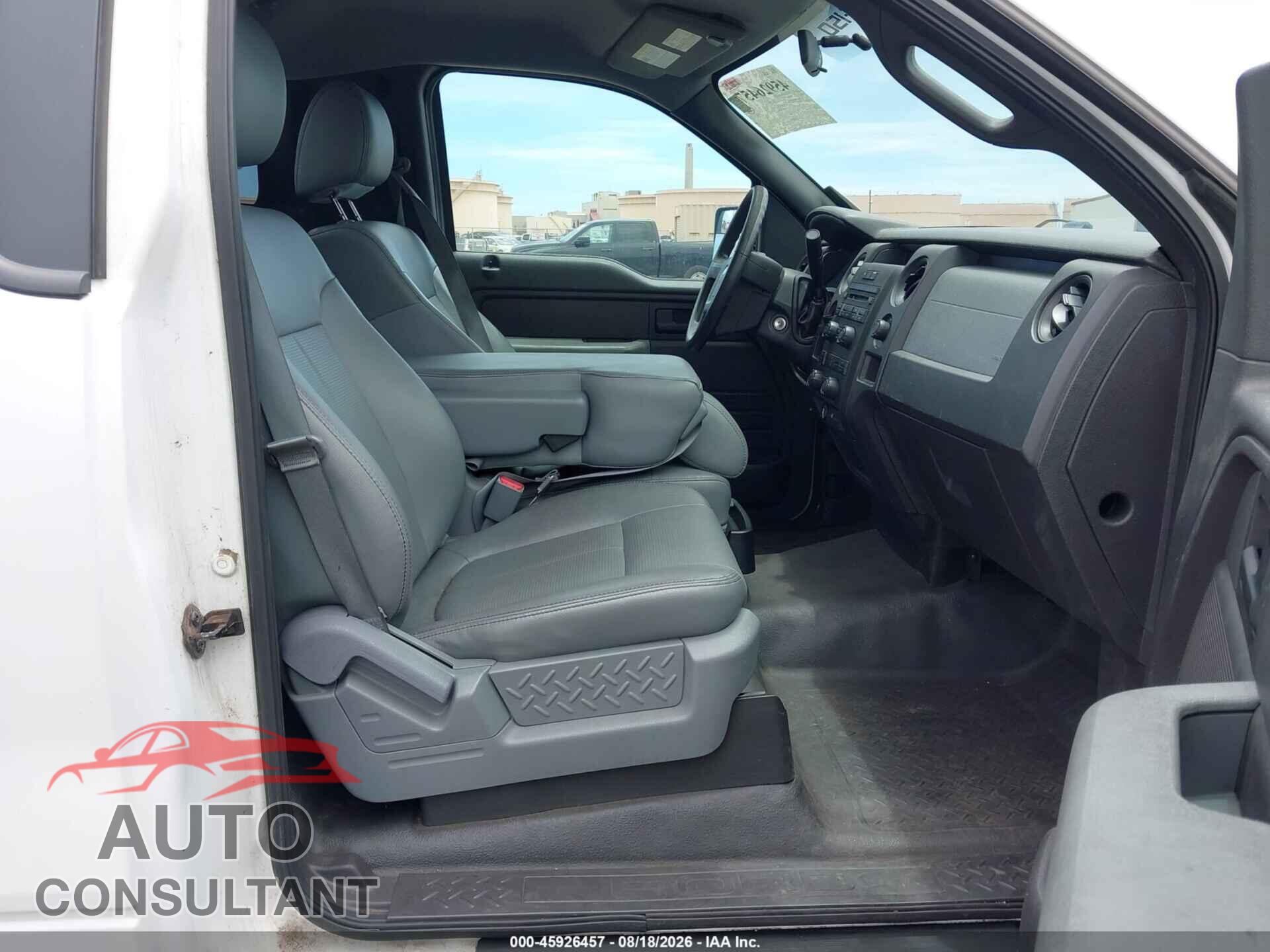 FORD F-150 2011 - 1FTMF1CM8BKD32134