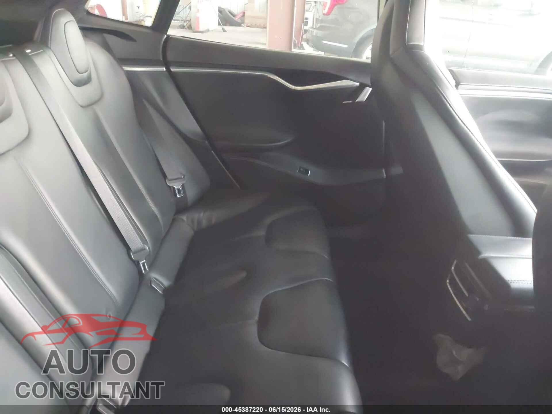 TESLA MODEL S 2013 - 5YJSA1CP8DFP26068