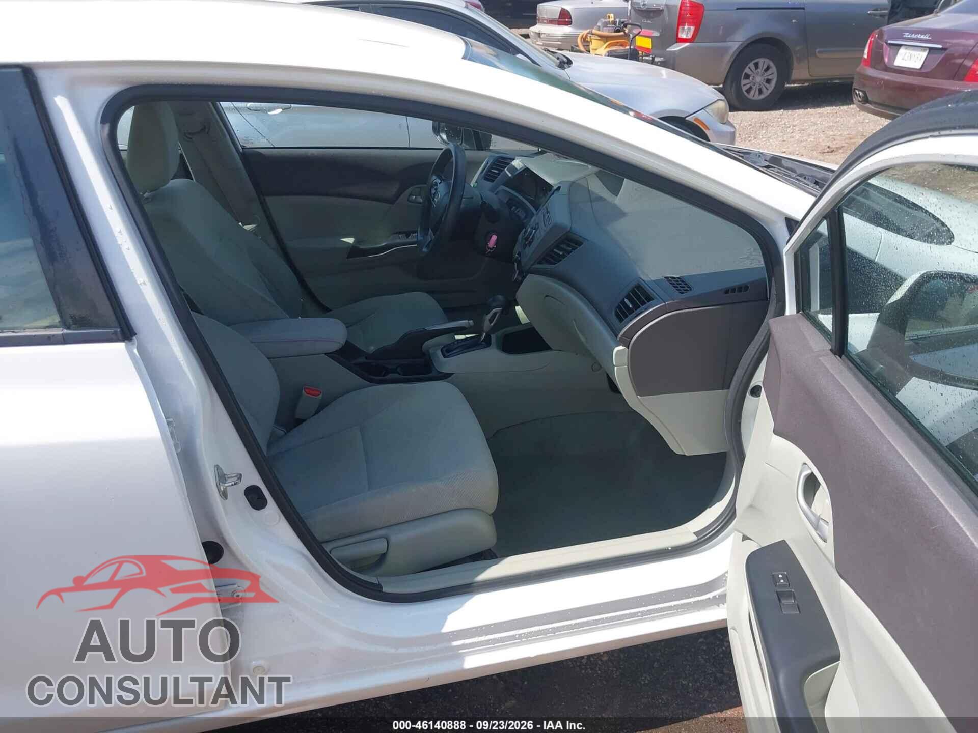 HONDA CIVIC 2012 - 19XFB2F58CE042964