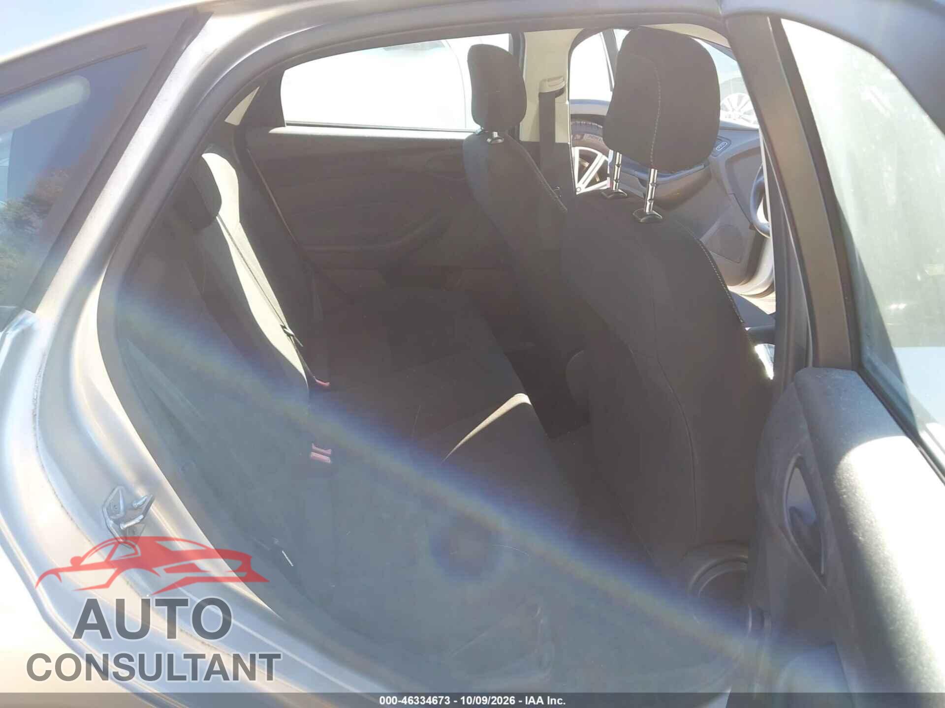 FORD FOCUS 2016 - 1FADP3E20GL230662