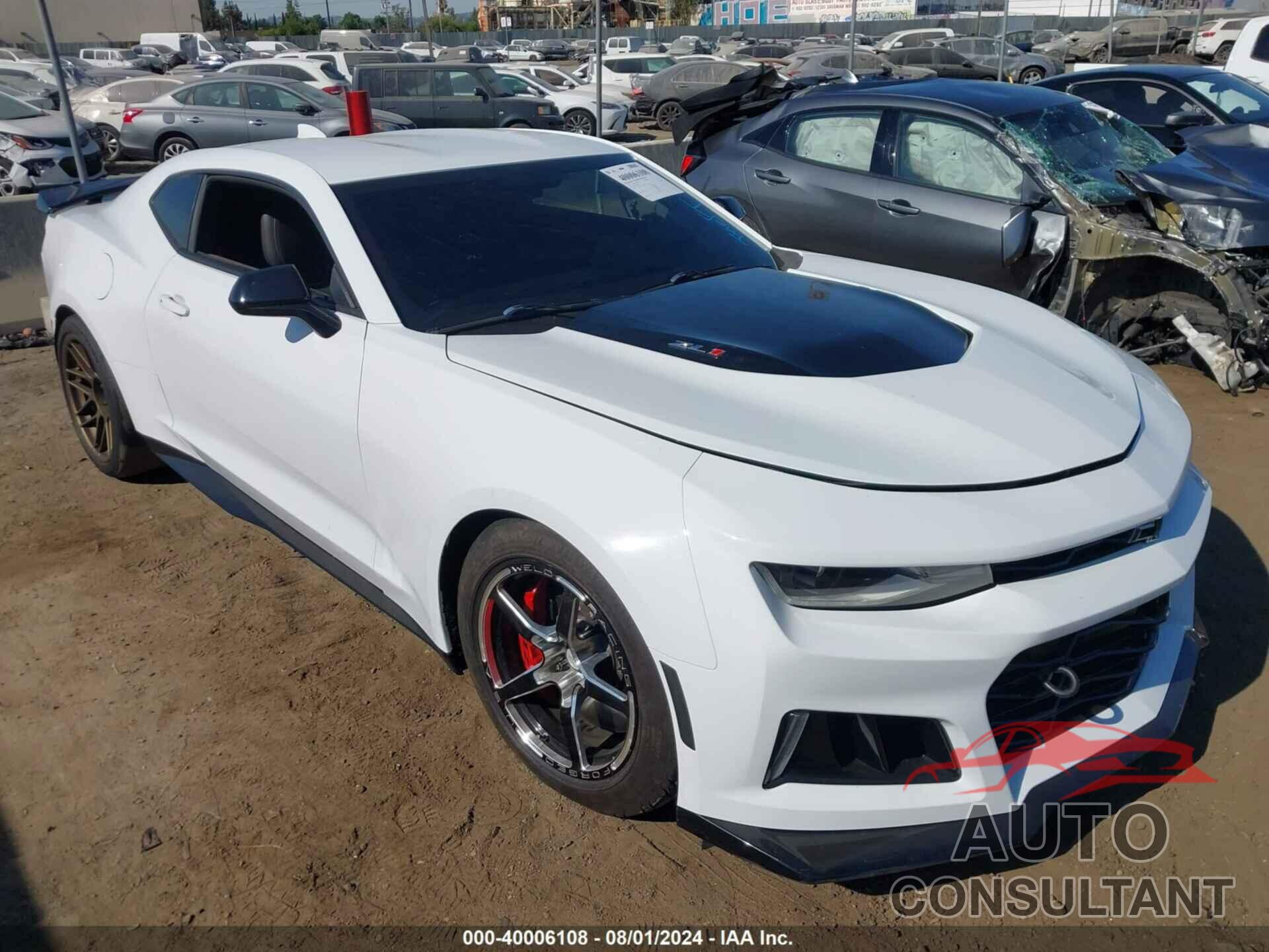 CHEVROLET CAMARO 2018 - 1G1FK1R69J0105146