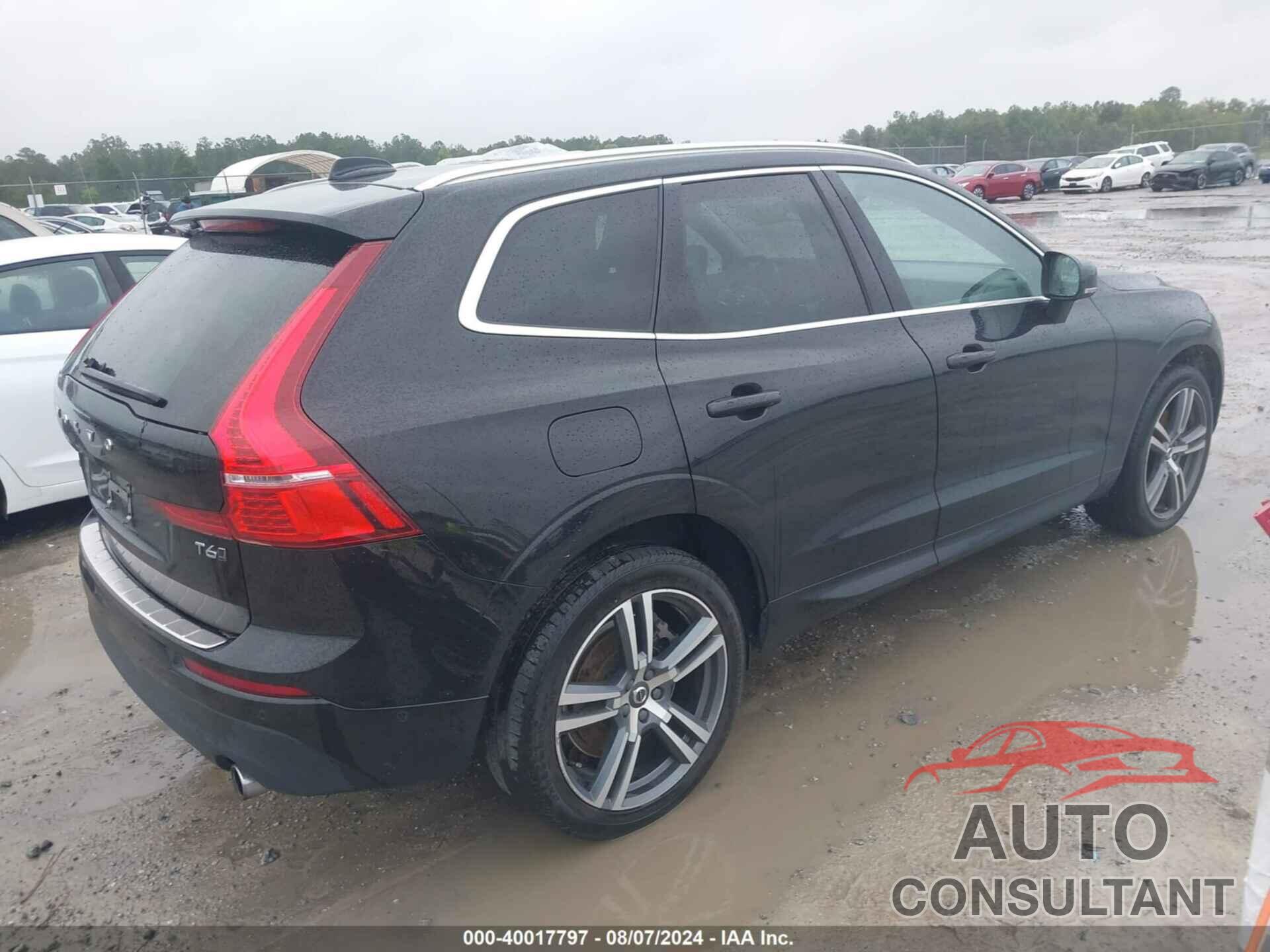 VOLVO XC60 2018 - YV4A22RK1J1058061