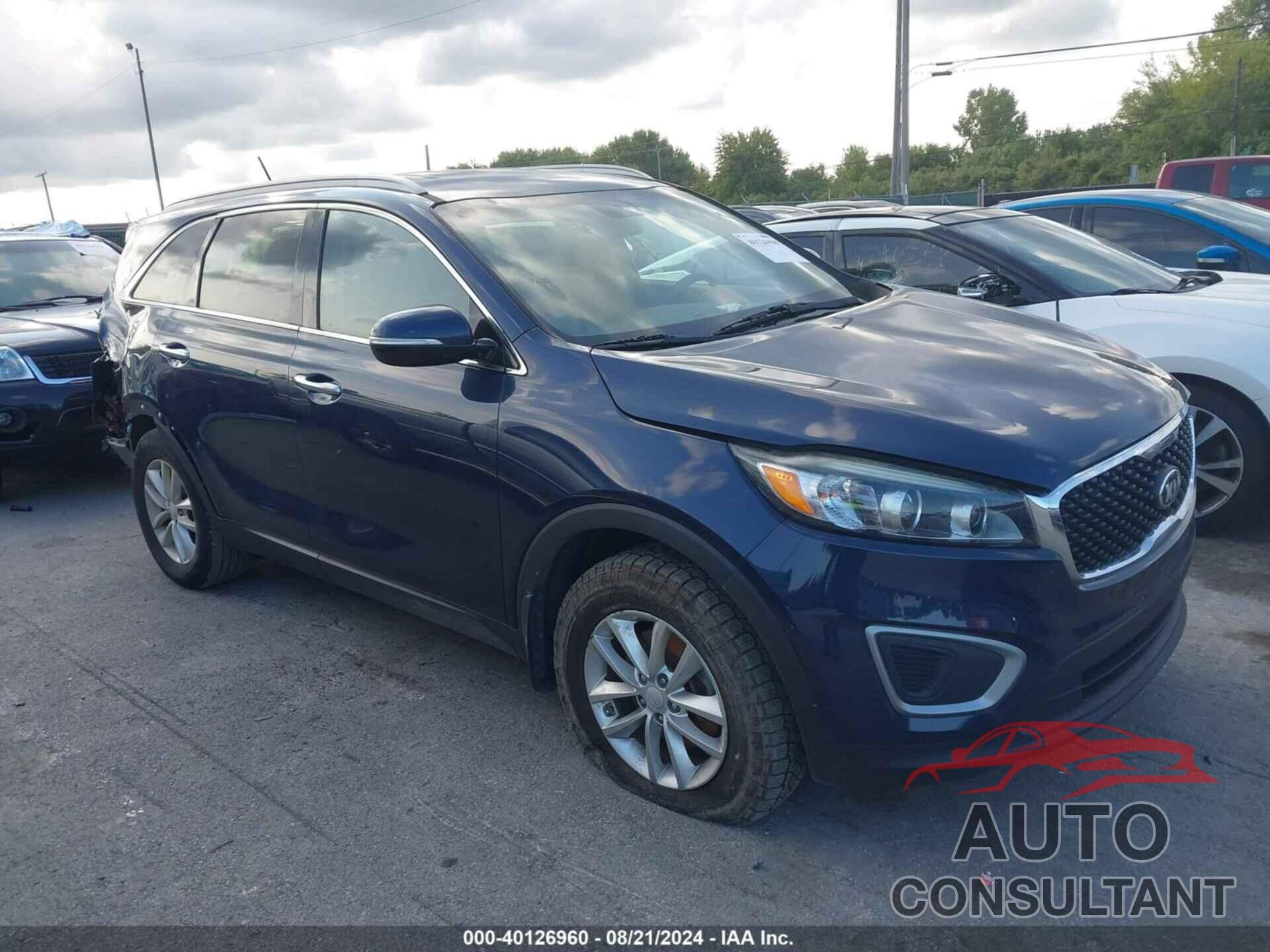 KIA SORENTO 2017 - 5XYPG4A32HG296459