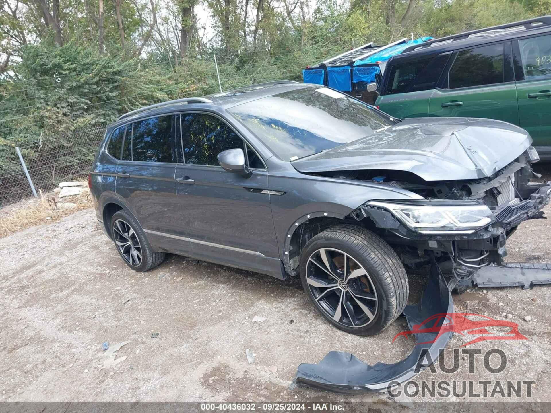 VOLKSWAGEN TIGUAN 2022 - 3VV4B7AX7NM144263