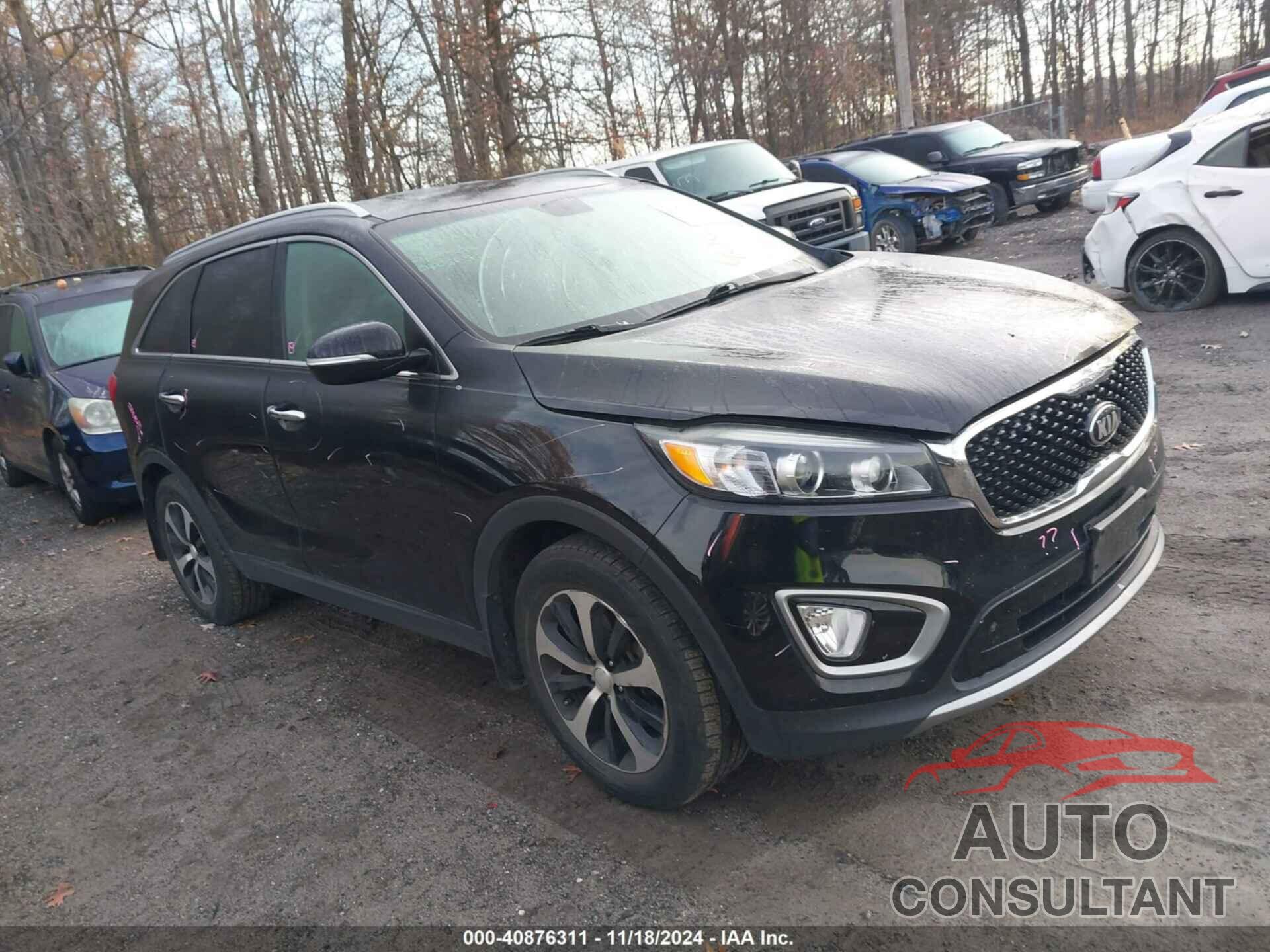 KIA SORENTO 2017 - 5XYPH4A54HG292105