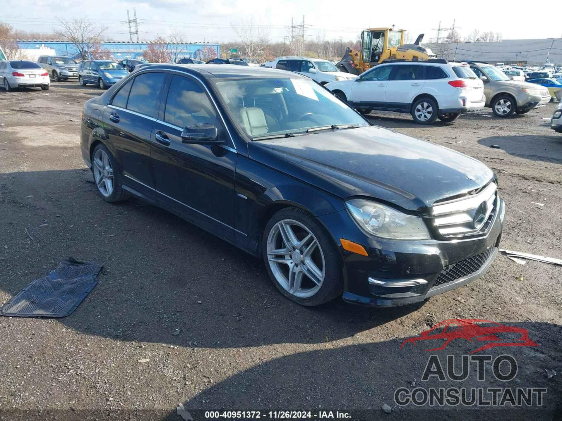 MERCEDES-BENZ C 250 2012 - WDDGF4HBXCA612012