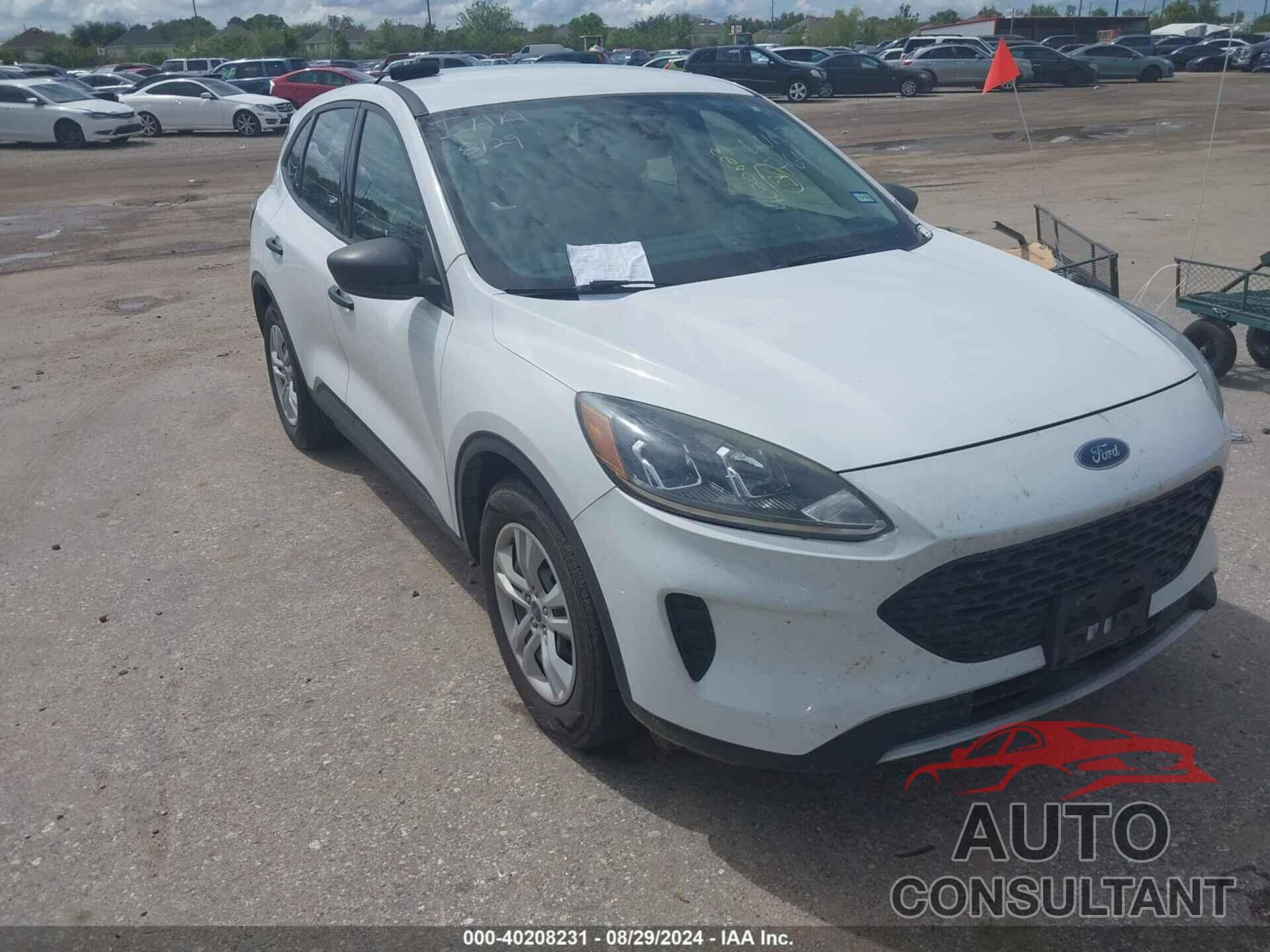 FORD ESCAPE 2020 - 1FMCU0F61LUA37645