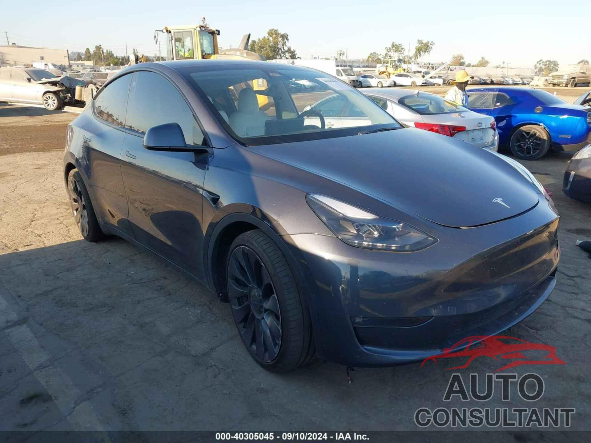 TESLA MODEL Y 2023 - 7SAYGDEF6PF594806