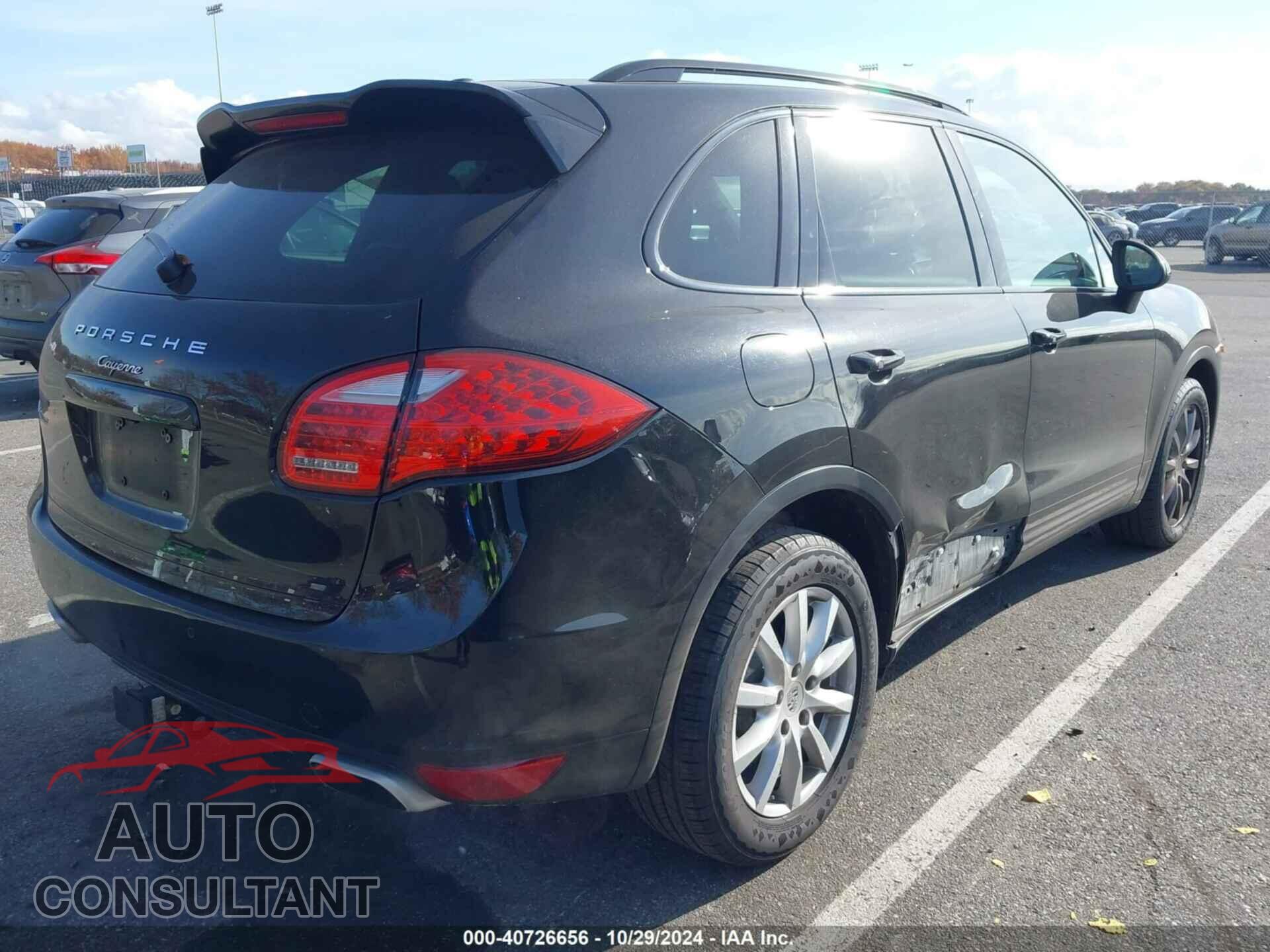 PORSCHE CAYENNE 2012 - WP1AA2A27CLA08076