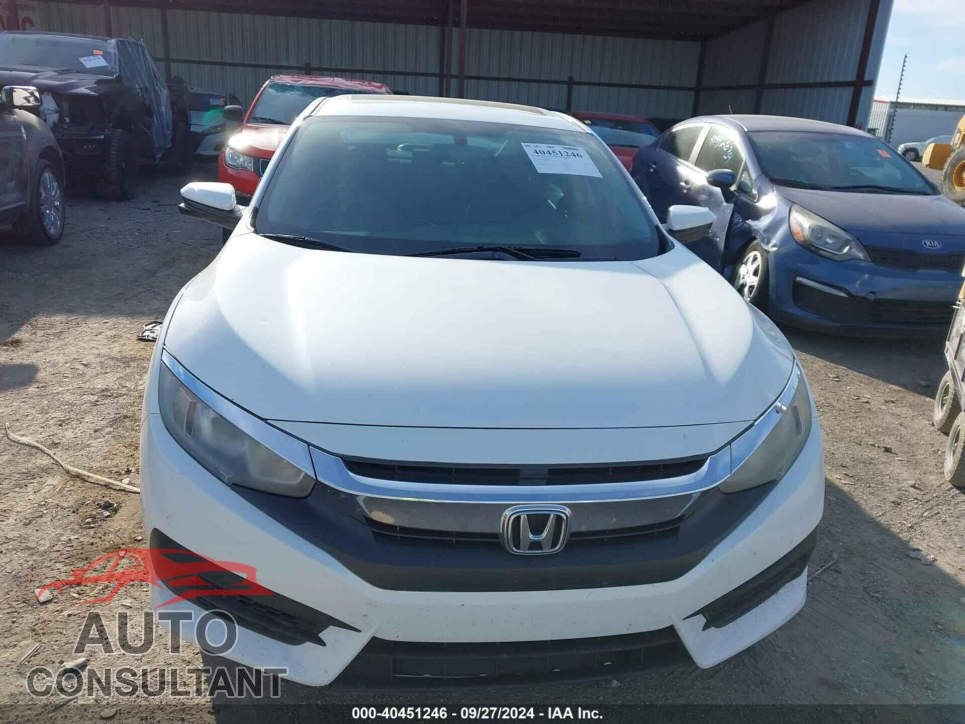 HONDA CIVIC 2017 - 19XFC2F77HE023084