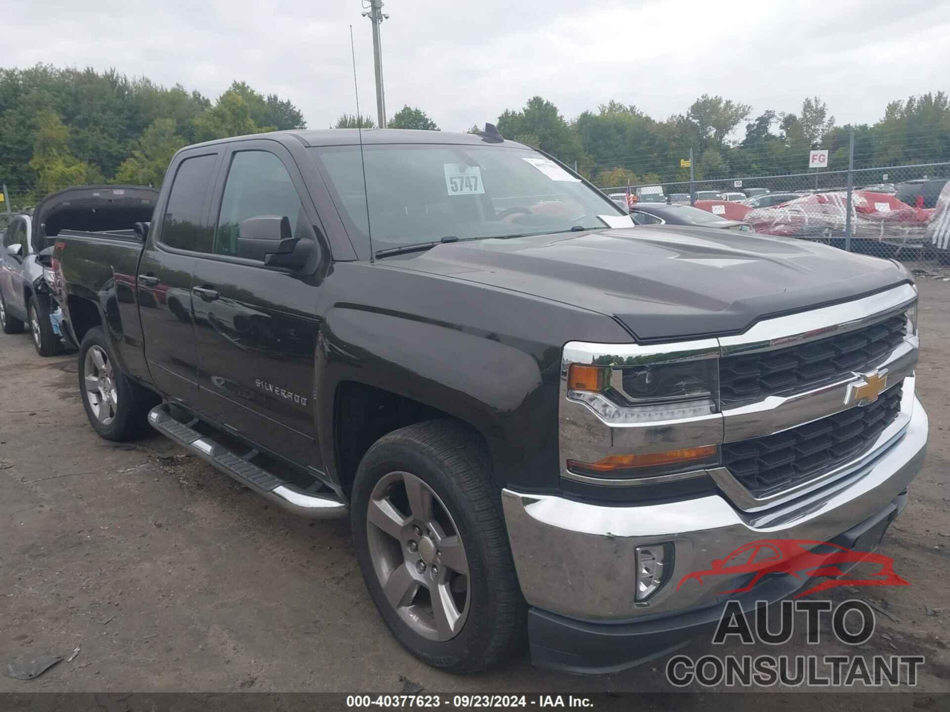 CHEVROLET SILVERADO 1500 2018 - 1GCVKREC9JZ164870