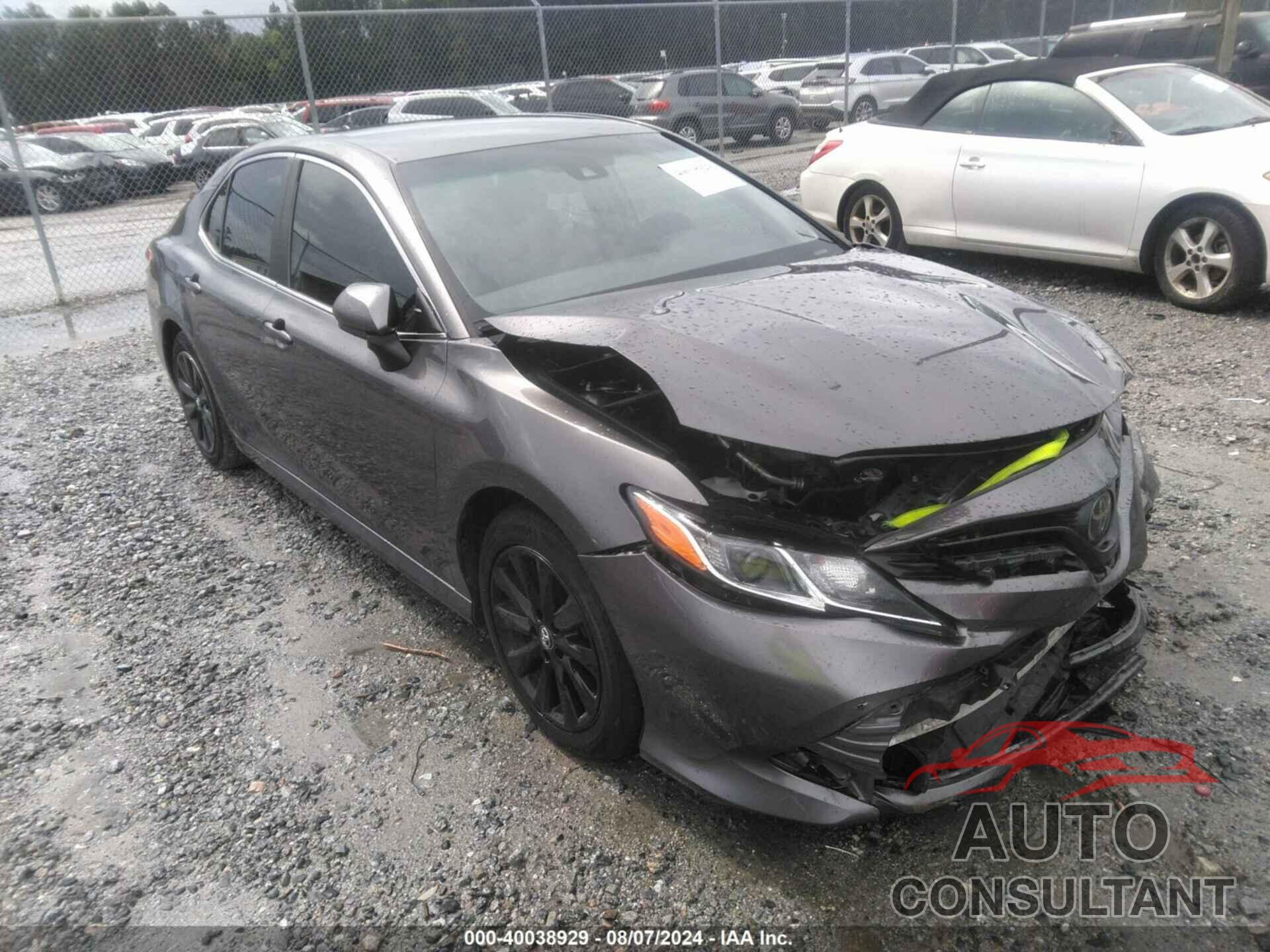 TOYOTA CAMRY 2019 - 4T1B11HK2KU815647