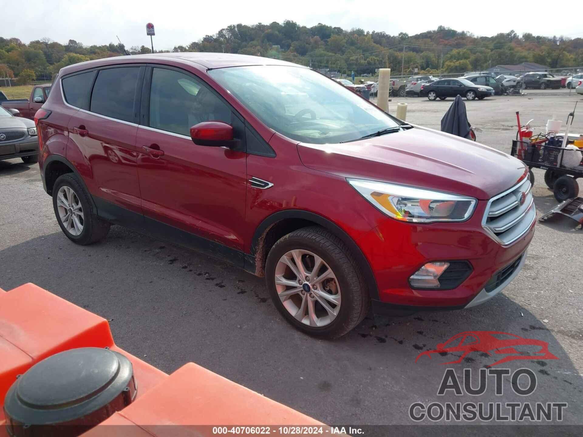 FORD ESCAPE 2019 - 1FMCU9GD5KUA01828