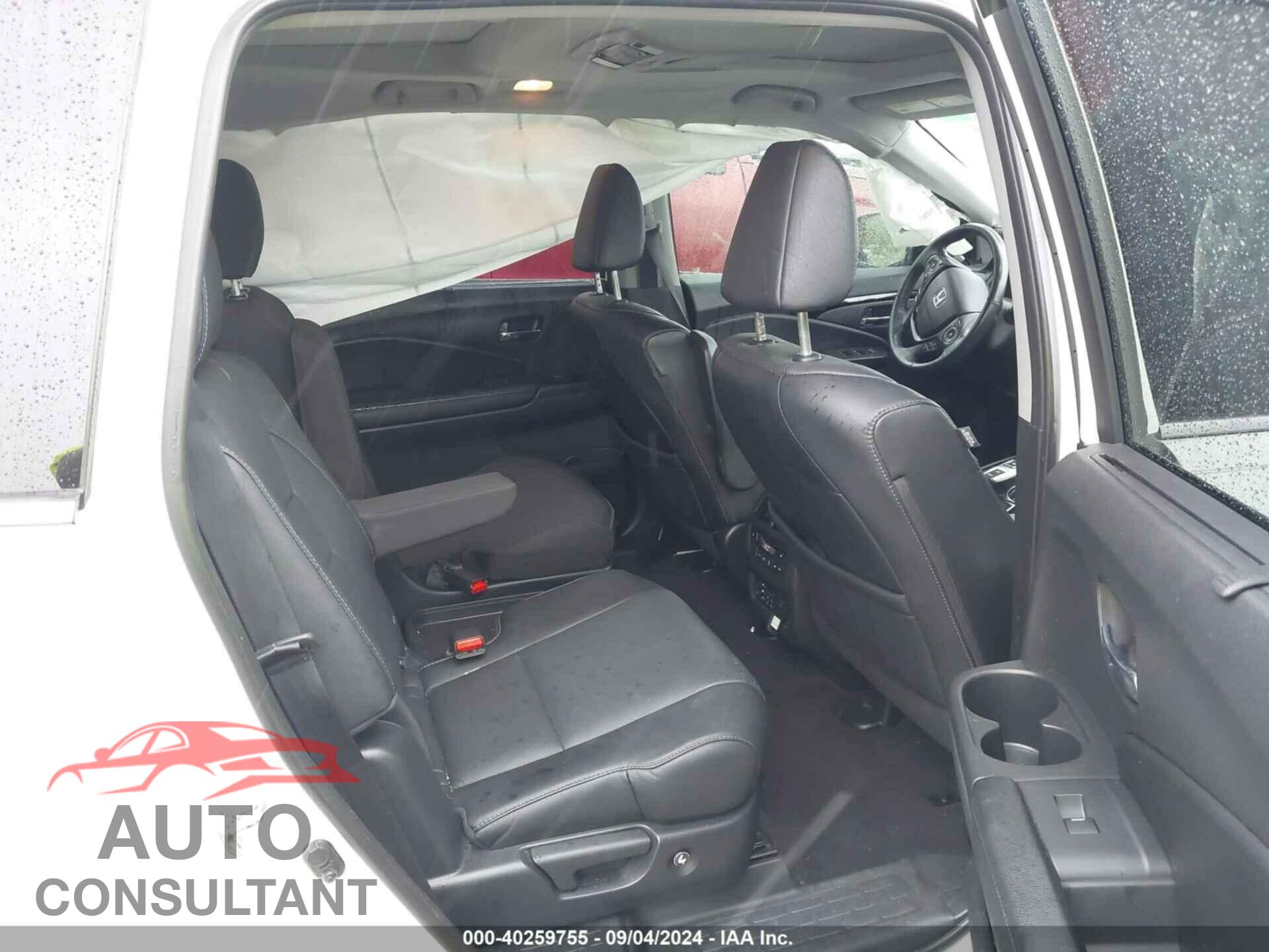 HONDA PILOT 2017 - 5FNYF6H04HB052107