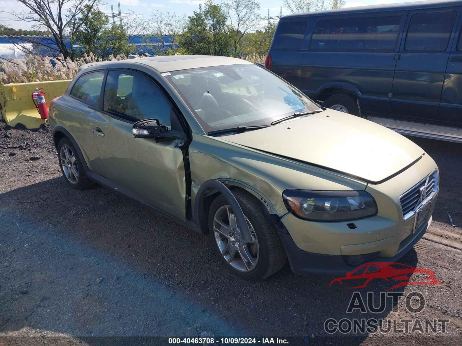 VOLVO C30 2009 - YV1MK672092137747